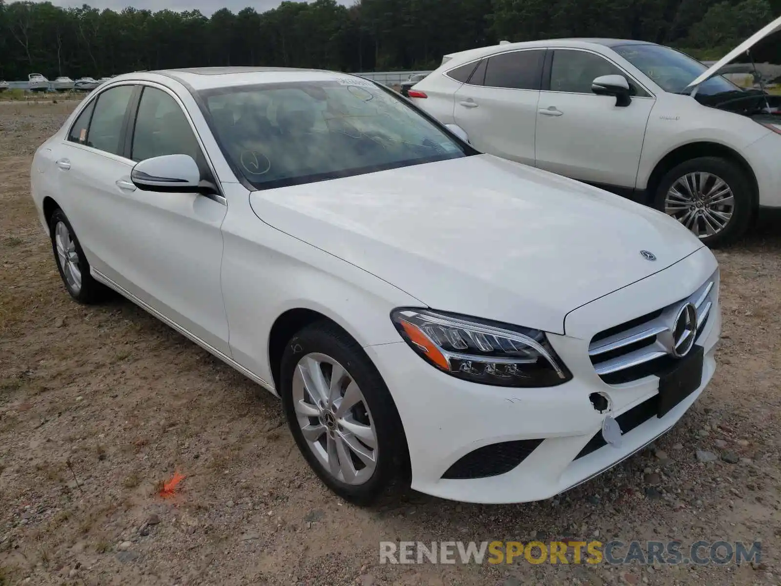 1 Photograph of a damaged car WDDWF8EB1KR483973 MERCEDES-BENZ C-CLASS 2019