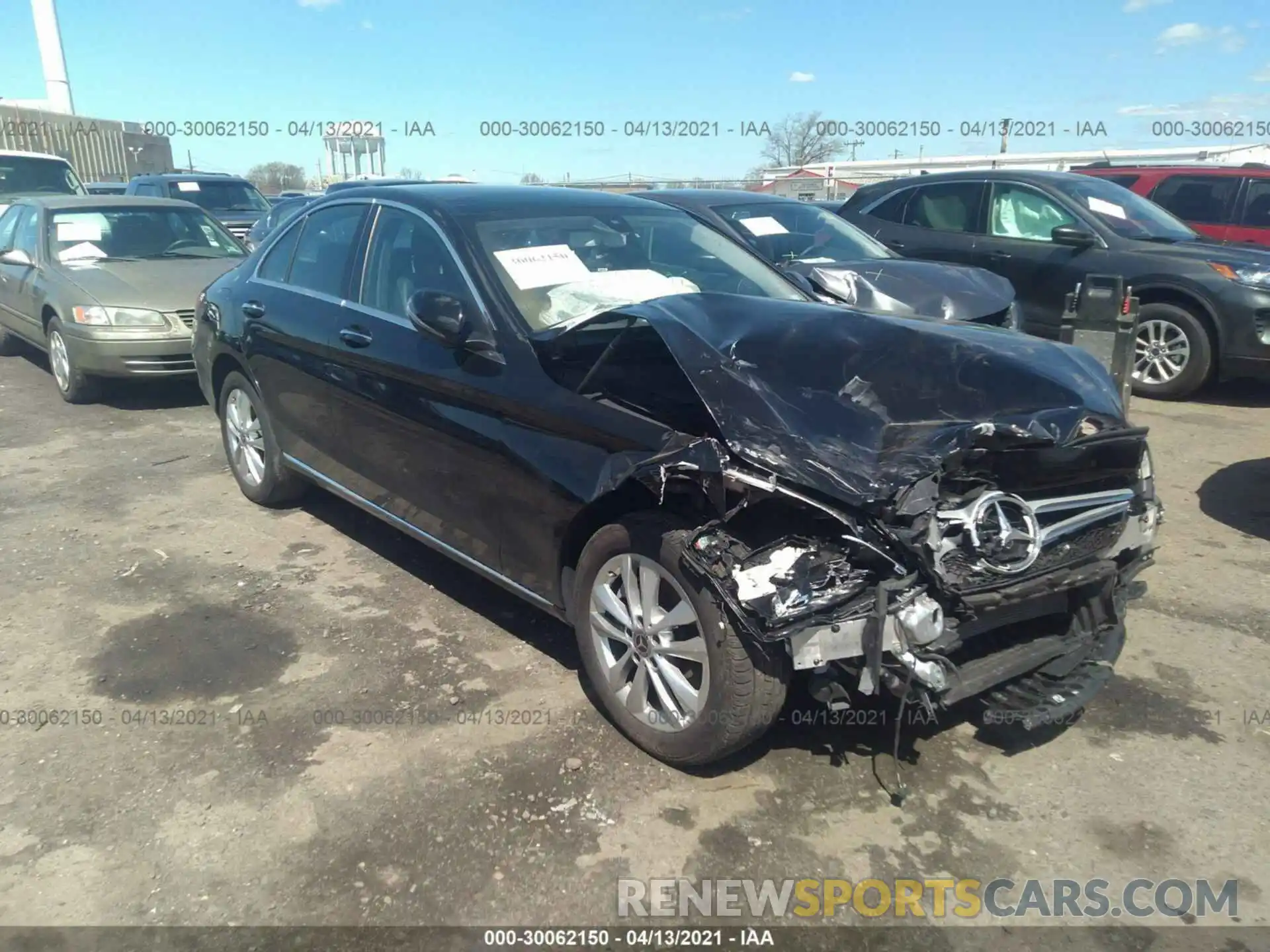 1 Photograph of a damaged car WDDWF8EB1KR512856 MERCEDES-BENZ C-CLASS 2019