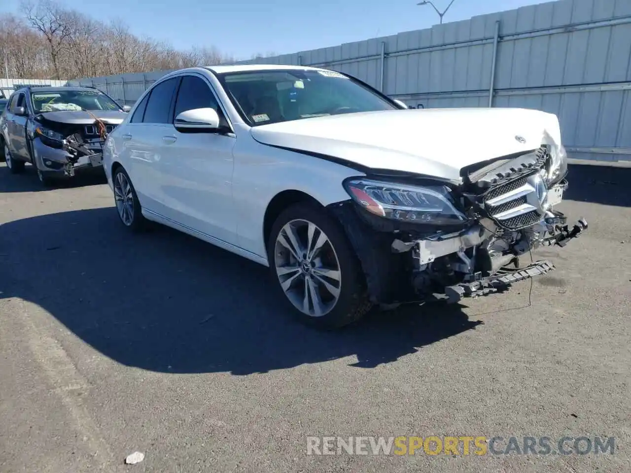 1 Photograph of a damaged car WDDWF8EB2KR482461 MERCEDES-BENZ C-CLASS 2019