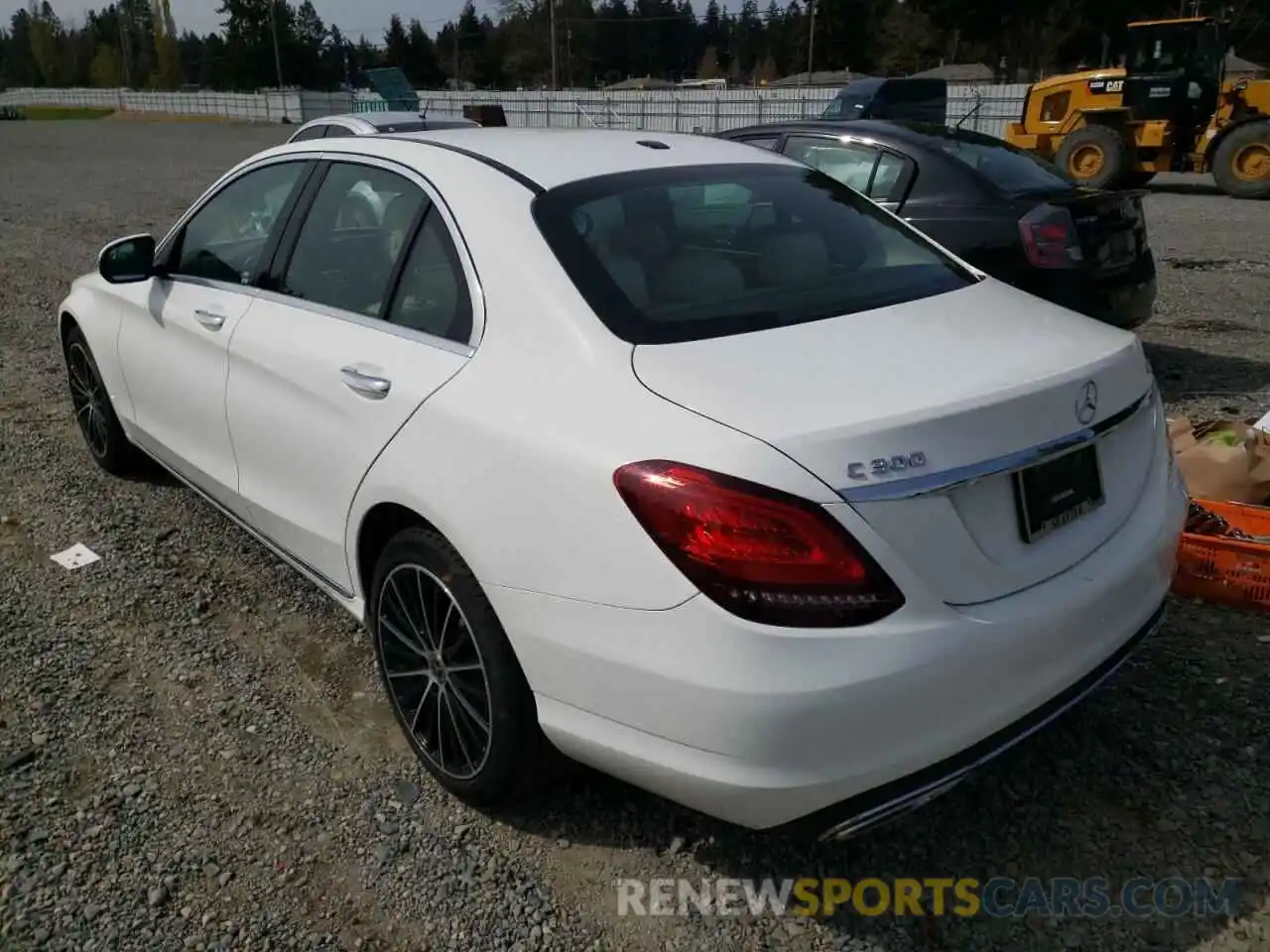 3 Photograph of a damaged car WDDWF8EB6KR519348 MERCEDES-BENZ C-CLASS 2019