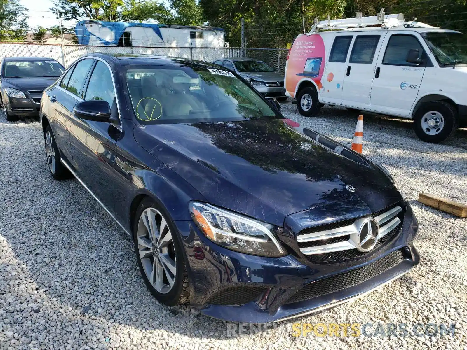 1 Photograph of a damaged car WDDWF8EB7KR466868 MERCEDES-BENZ C CLASS 2019