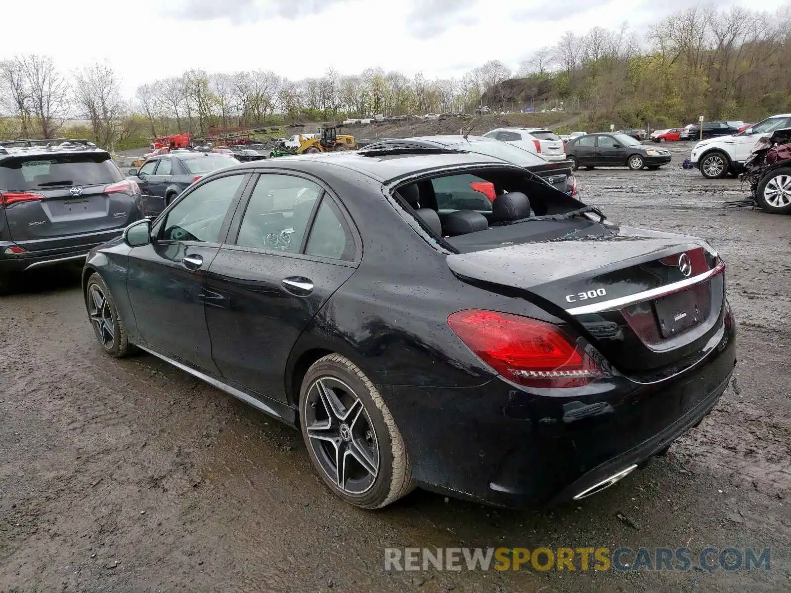 3 Photograph of a damaged car WDDWF8EB7KR504003 MERCEDES-BENZ C CLASS 2019