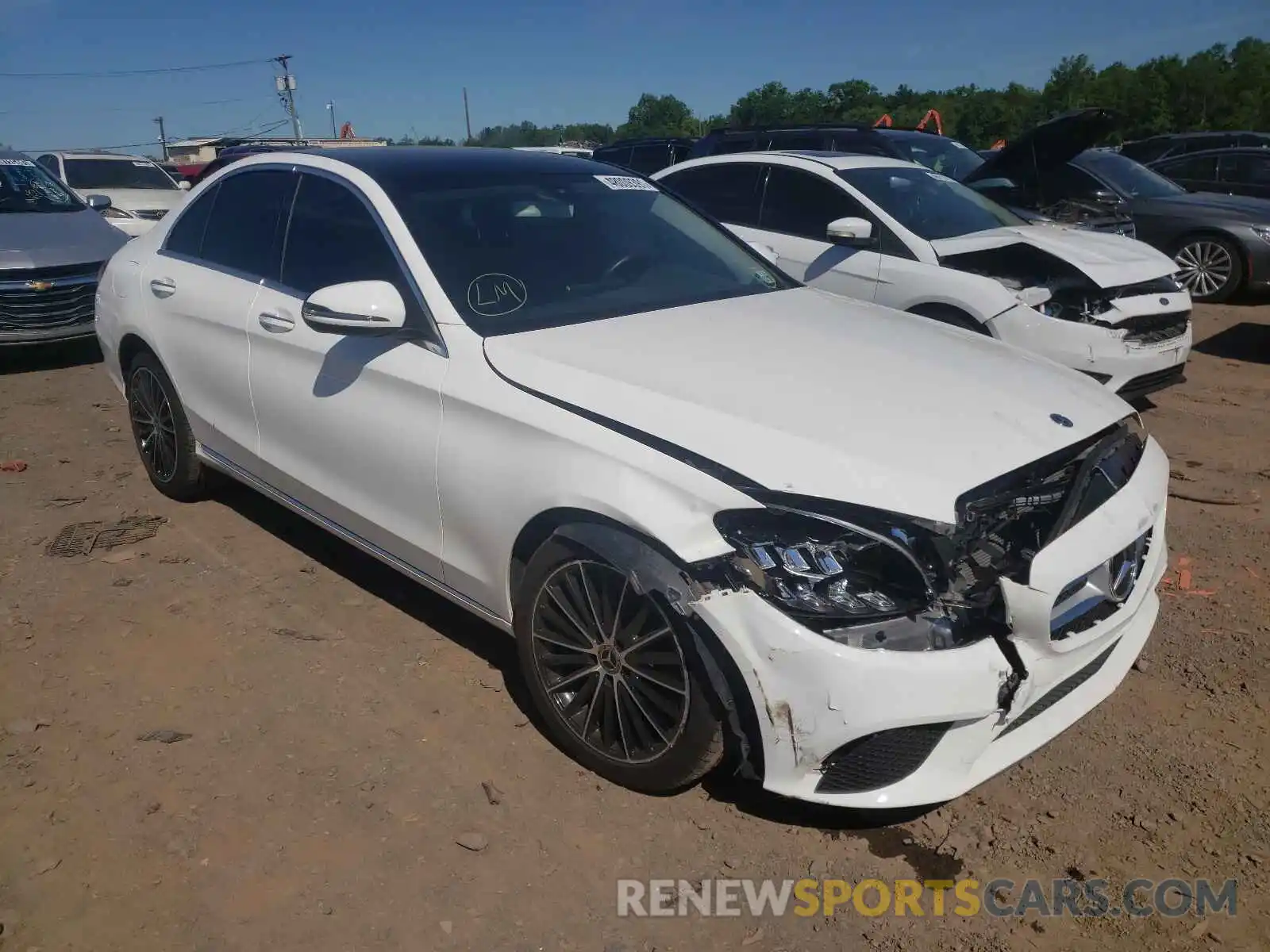 1 Photograph of a damaged car WDDWF8EB8KR505273 MERCEDES-BENZ C-CLASS 2019