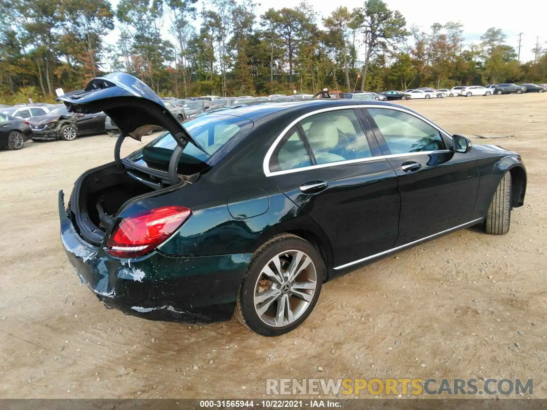 4 Photograph of a damaged car WDDWF8EB8KR514944 MERCEDES-BENZ C-CLASS 2019