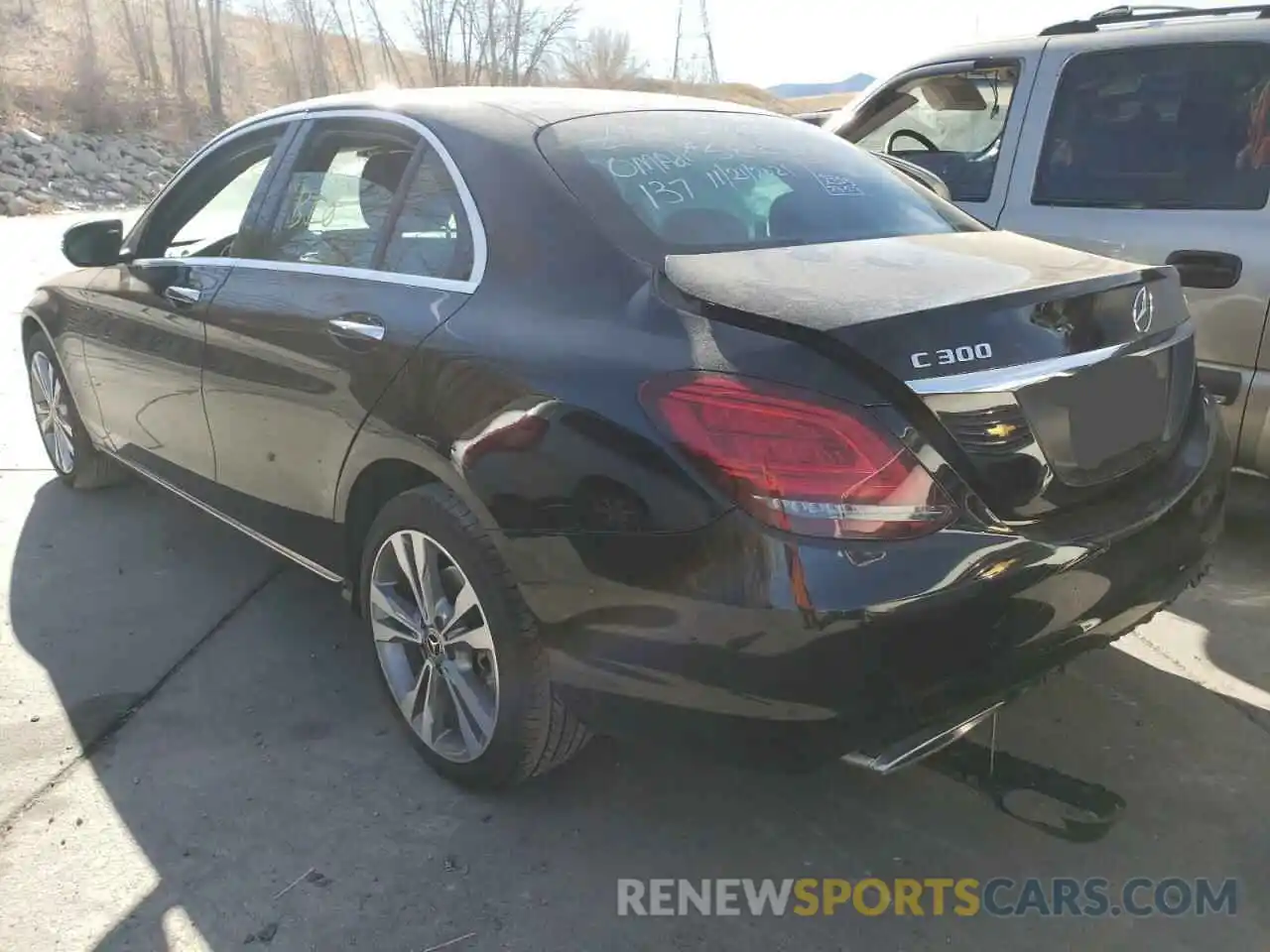 3 Photograph of a damaged car WDDWF8EB9KR481839 MERCEDES-BENZ C-CLASS 2019