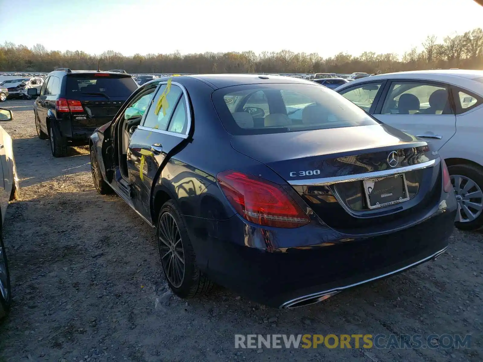 3 Photograph of a damaged car WDDWF8EBXKR517893 MERCEDES-BENZ C CLASS 2019