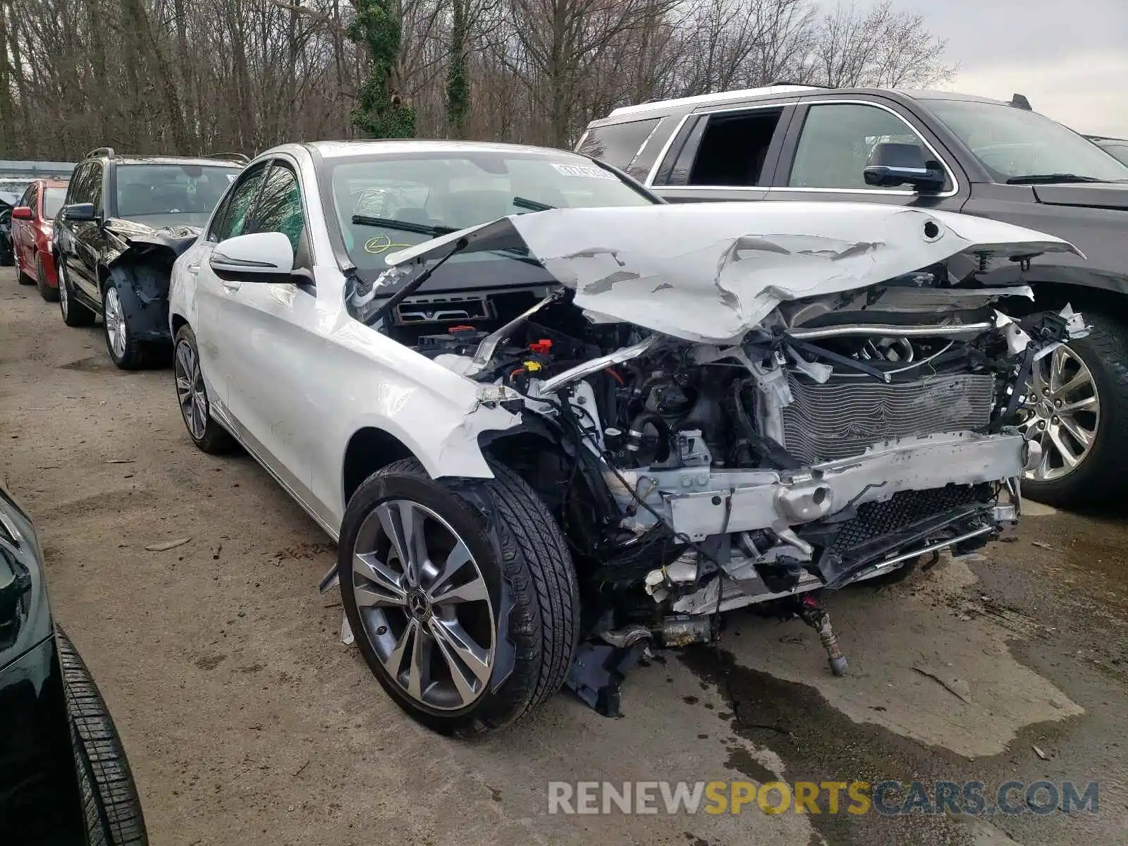 1 Photograph of a damaged car WDDWF8EBXKR518445 MERCEDES-BENZ C-CLASS 2019