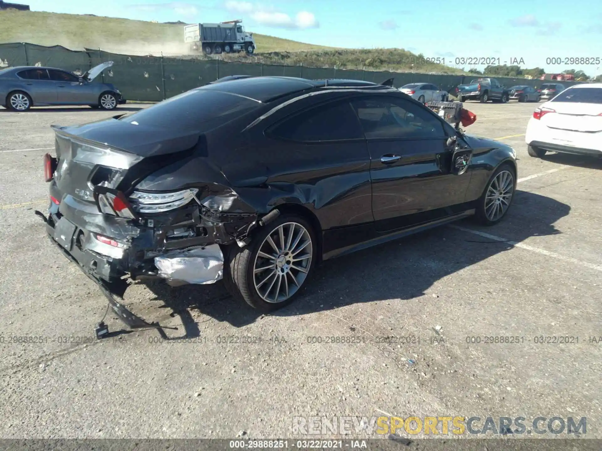 4 Photograph of a damaged car WDDWJ6EB0KF804941 MERCEDES-BENZ C-CLASS 2019