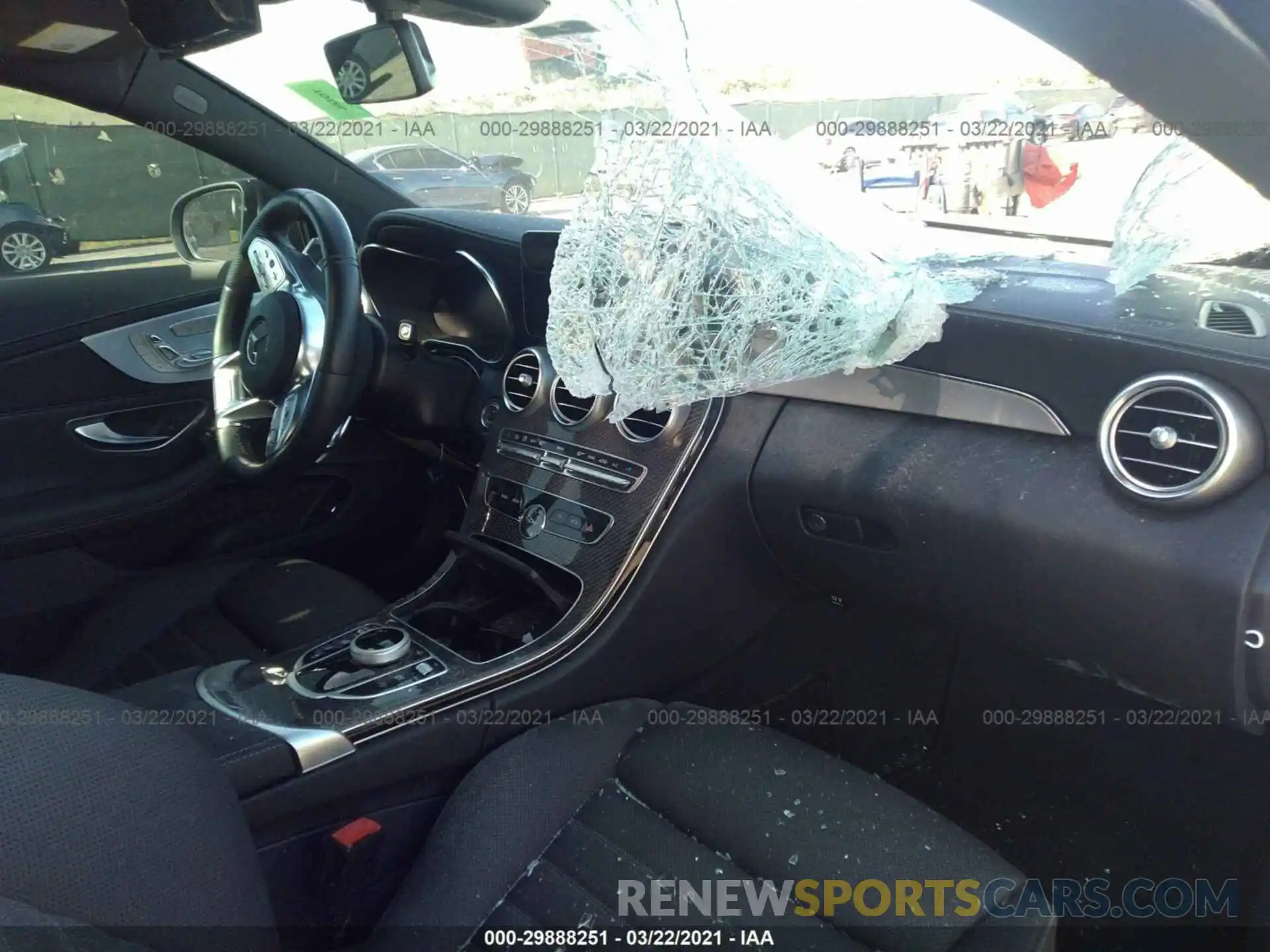 5 Photograph of a damaged car WDDWJ6EB0KF804941 MERCEDES-BENZ C-CLASS 2019