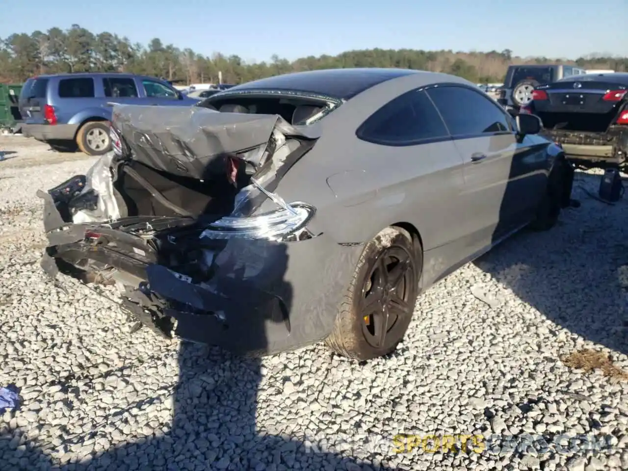 4 Photograph of a damaged car WDDWJ6EB5KF797310 MERCEDES-BENZ C-CLASS 2019