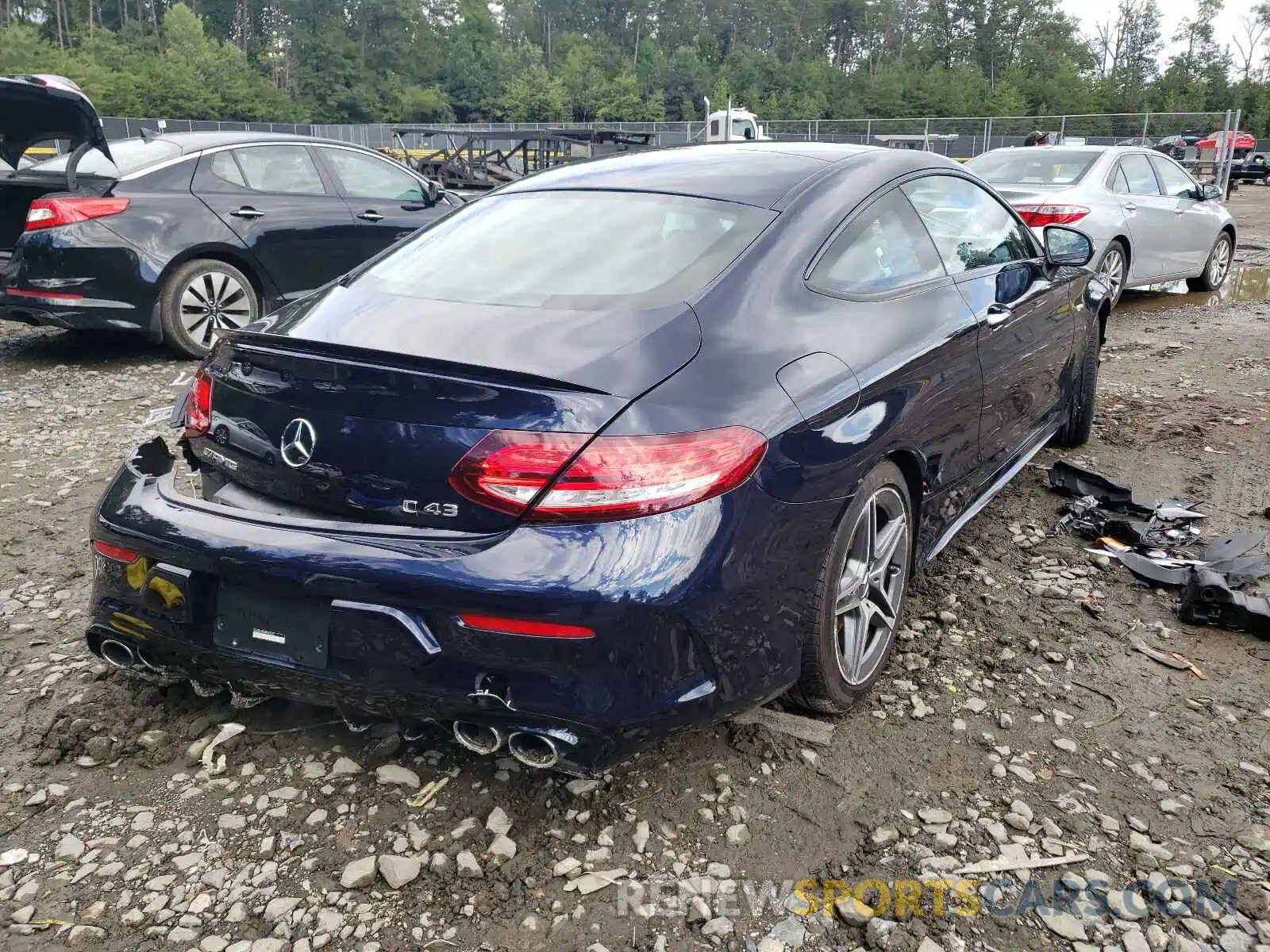 4 Photograph of a damaged car WDDWJ6EB8KF807201 MERCEDES-BENZ C-CLASS 2019