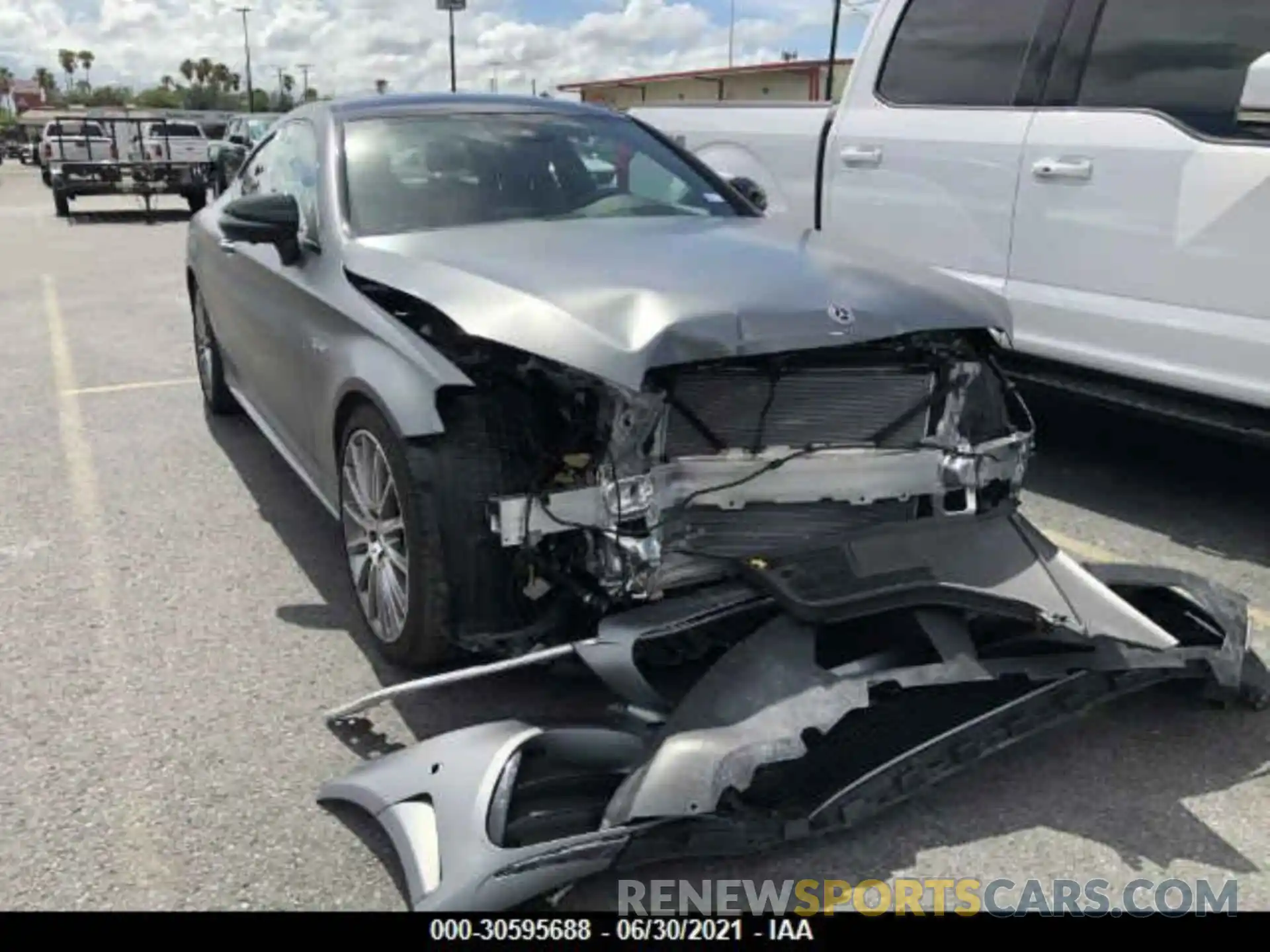 1 Фотография поврежденного автомобиля WDDWJ6EB9KF837906 MERCEDES-BENZ C-CLASS 2019