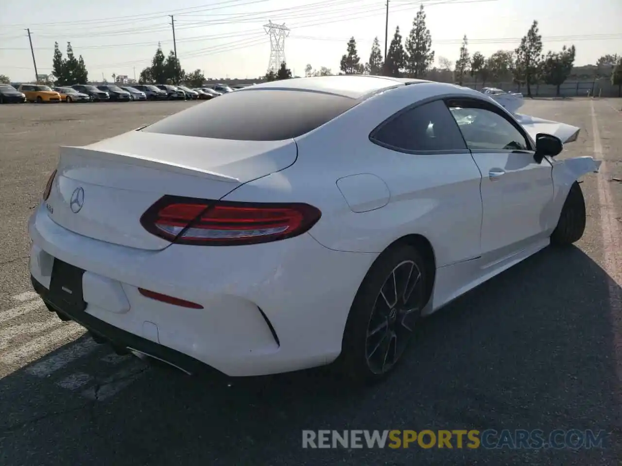 4 Photograph of a damaged car WDDWJ8DB1KF842787 MERCEDES-BENZ C-CLASS 2019