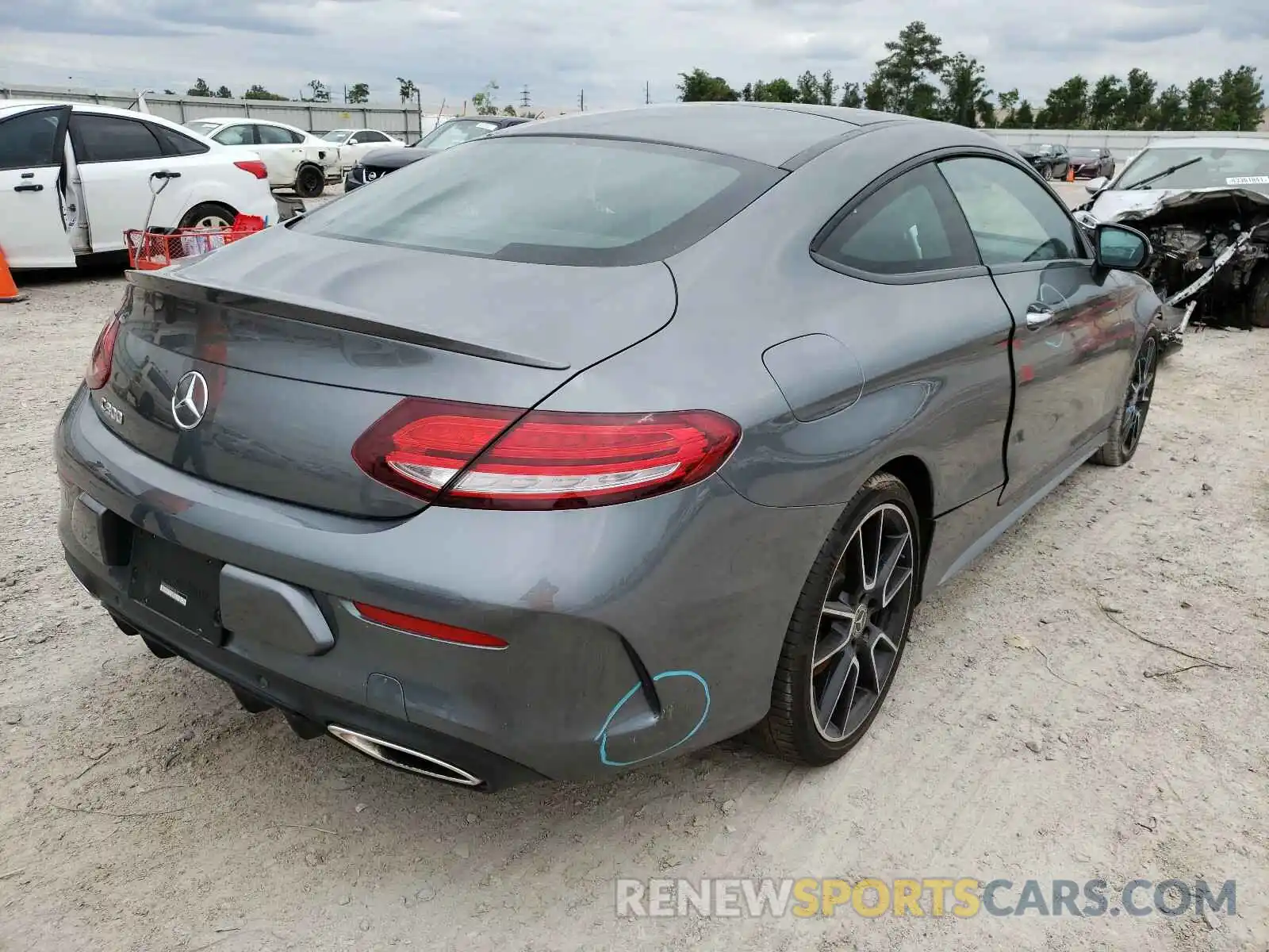 4 Photograph of a damaged car WDDWJ8DB1KF844510 MERCEDES-BENZ C CLASS 2019