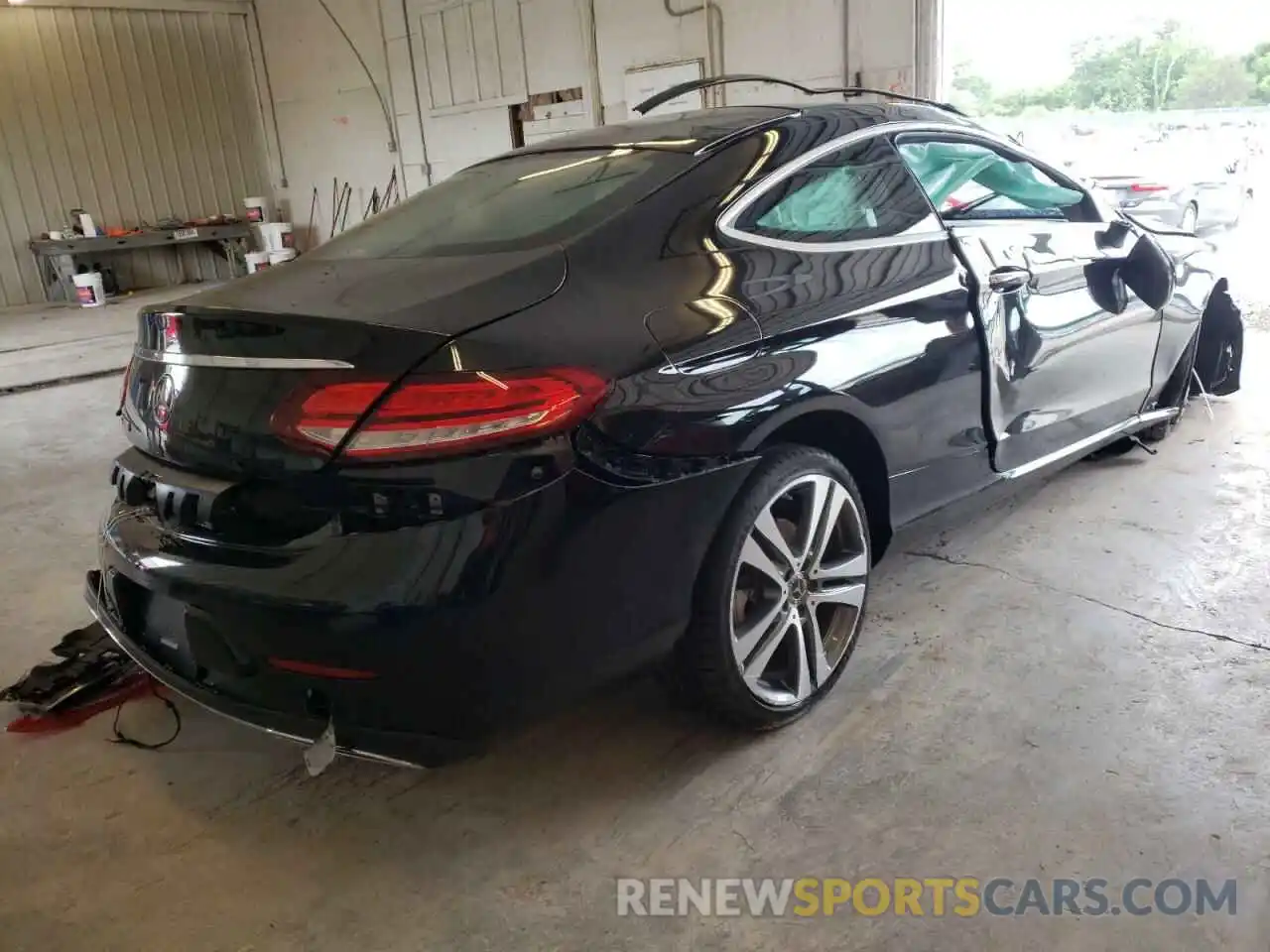 4 Photograph of a damaged car WDDWJ8DB2KF772345 MERCEDES-BENZ C-CLASS 2019