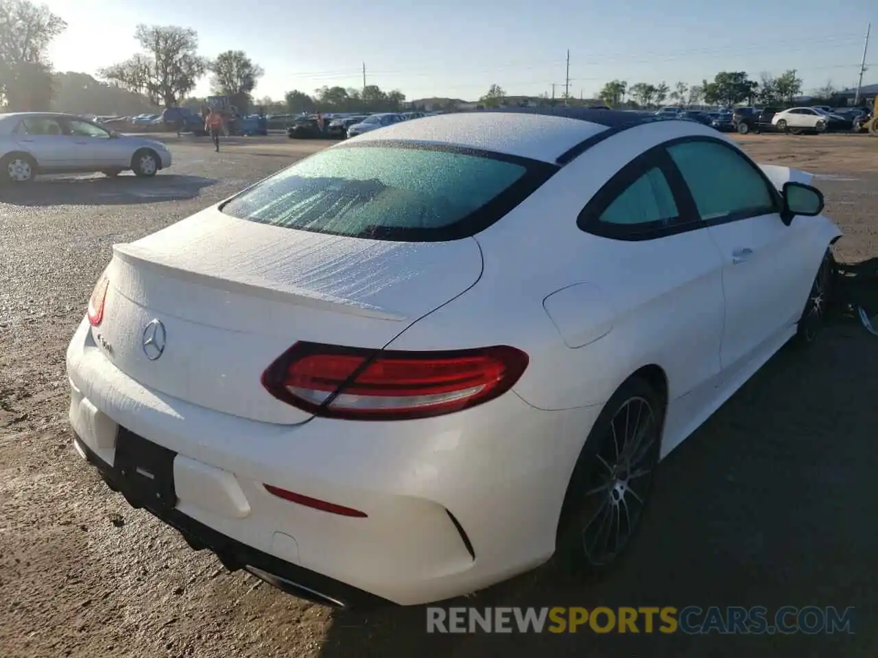 4 Photograph of a damaged car WDDWJ8DB2KF802654 MERCEDES-BENZ C-CLASS 2019