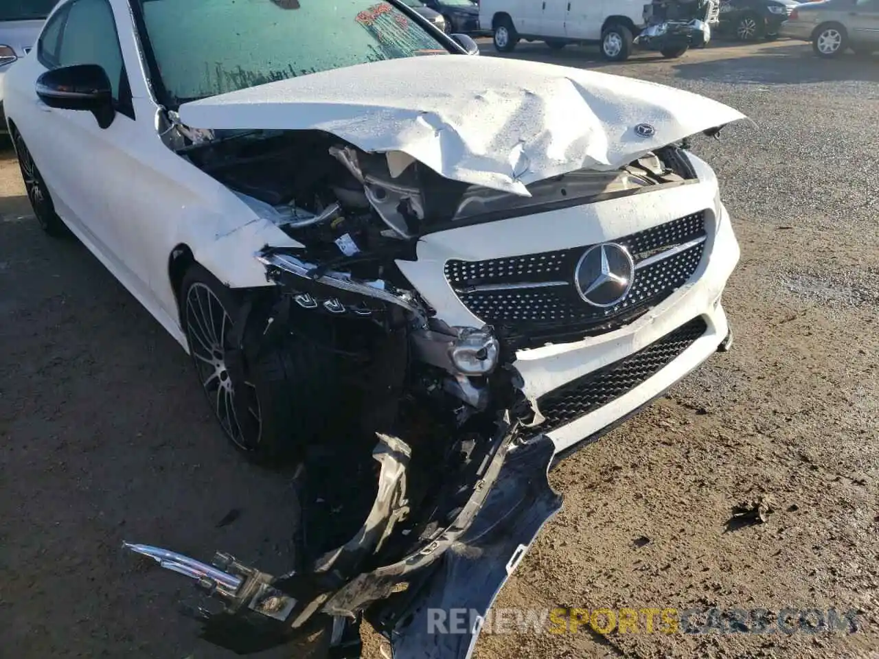 9 Photograph of a damaged car WDDWJ8DB2KF802654 MERCEDES-BENZ C-CLASS 2019