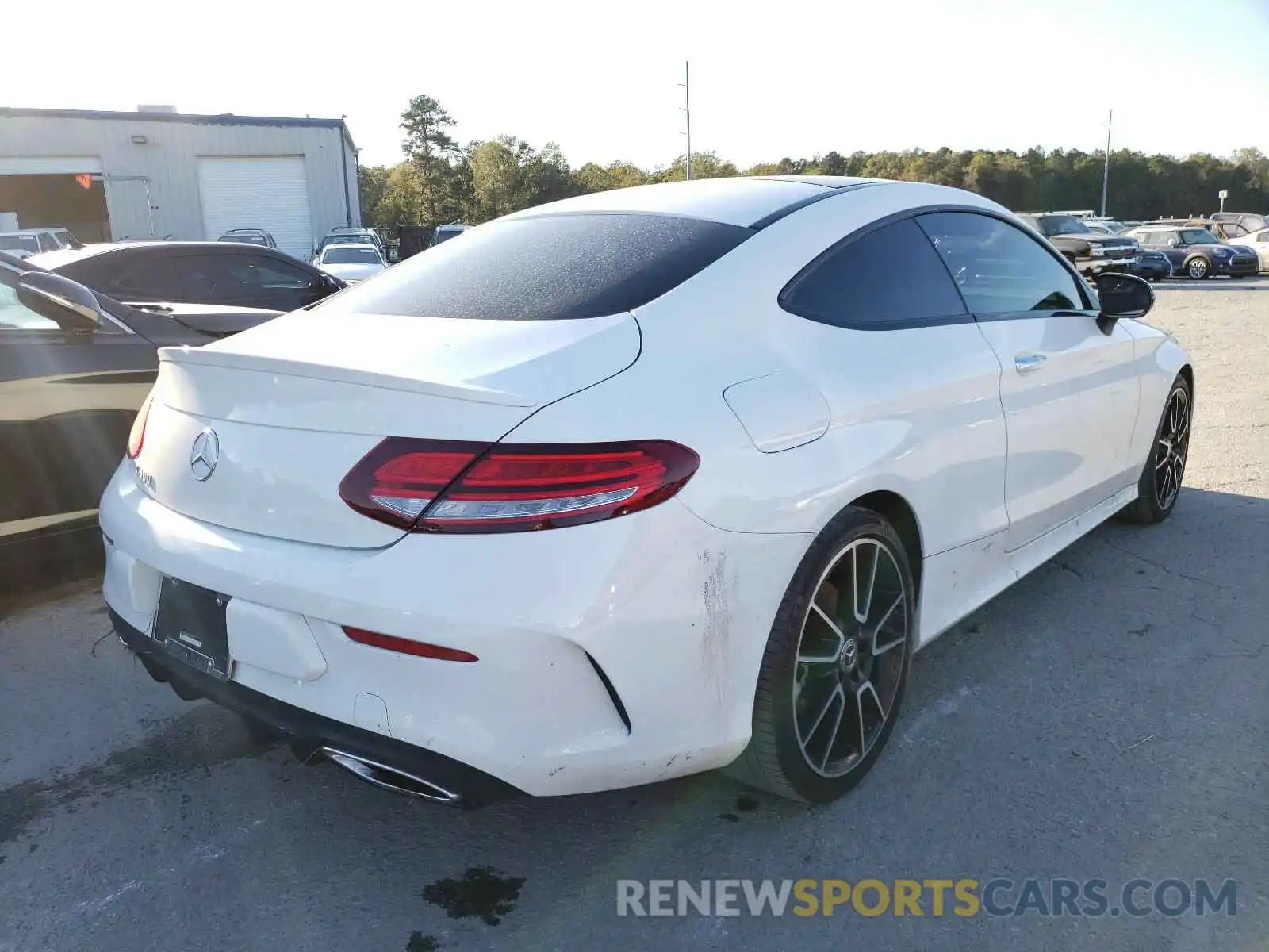 4 Photograph of a damaged car WDDWJ8DB2KF874650 MERCEDES-BENZ C CLASS 2019