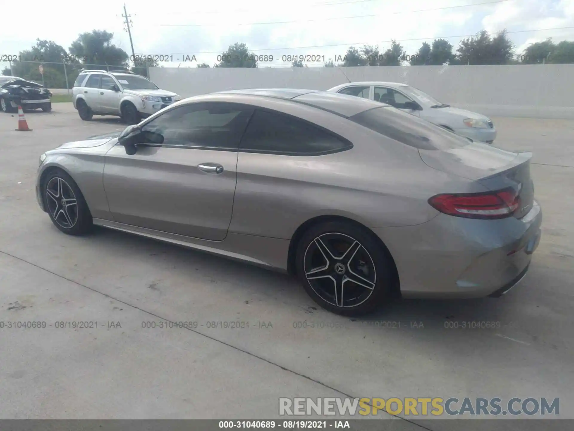 3 Photograph of a damaged car WDDWJ8DB3KF843696 MERCEDES-BENZ C-CLASS 2019