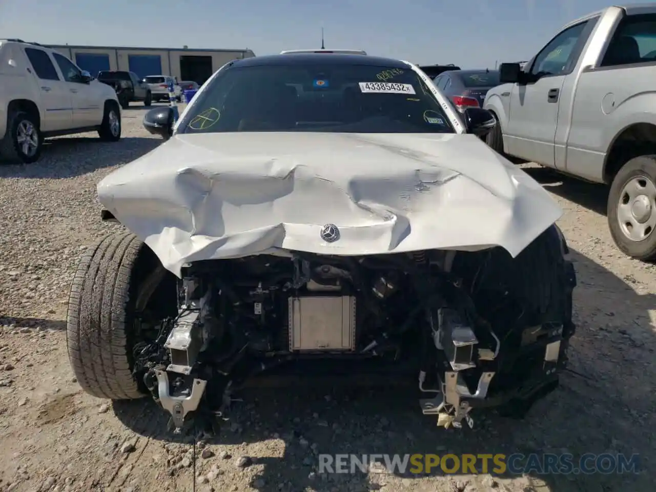 9 Photograph of a damaged car WDDWJ8DB3KF928246 MERCEDES-BENZ C-CLASS 2019