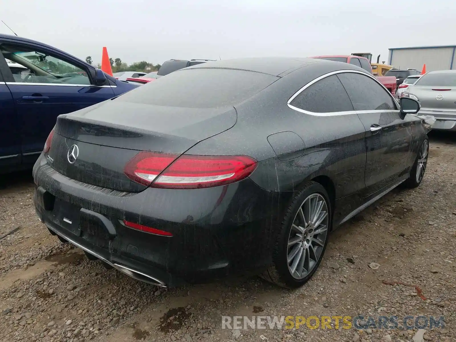 4 Photograph of a damaged car WDDWJ8DB4KF772623 MERCEDES-BENZ C CLASS 2019