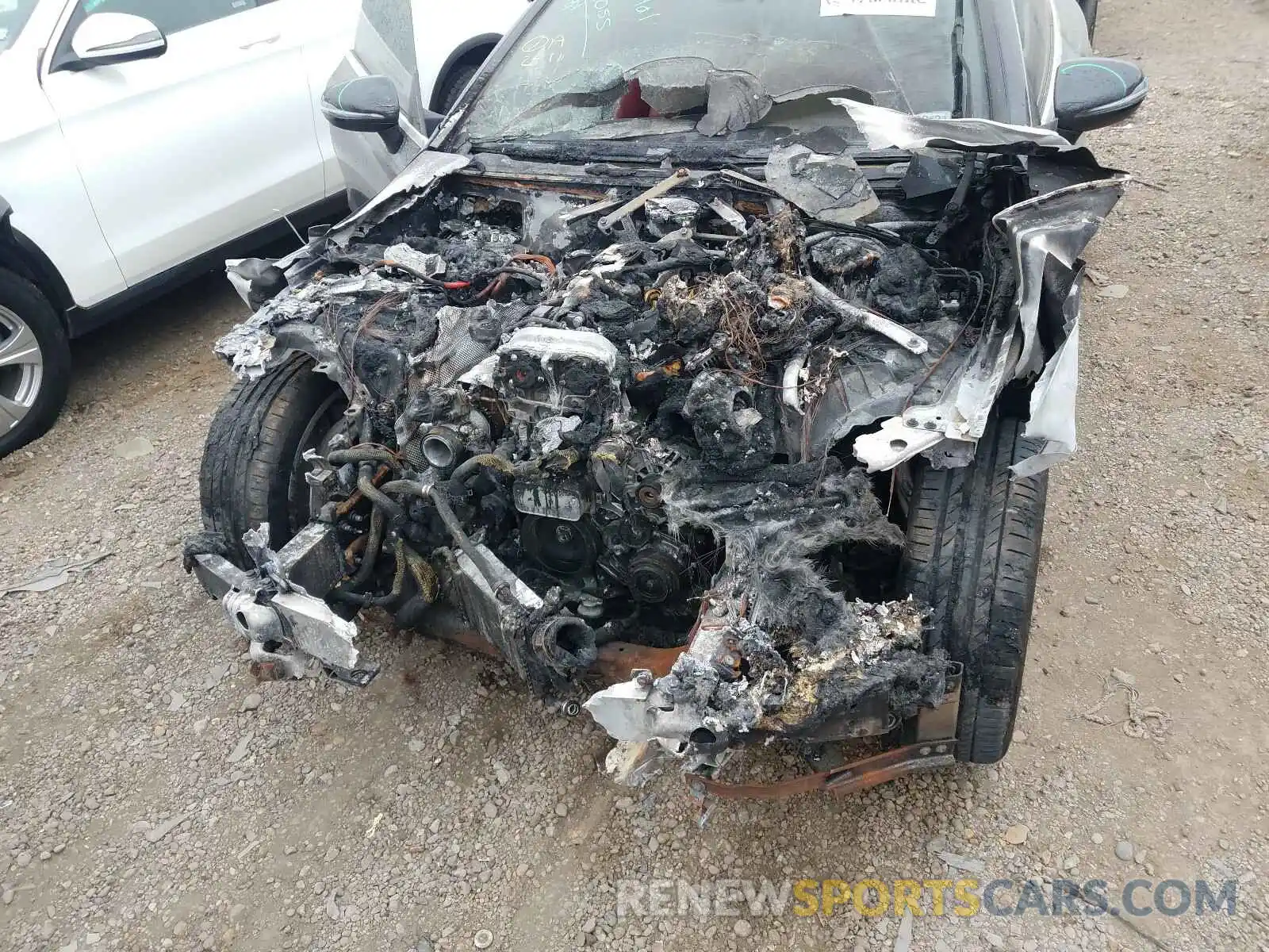 9 Photograph of a damaged car WDDWJ8DB4KF772623 MERCEDES-BENZ C CLASS 2019