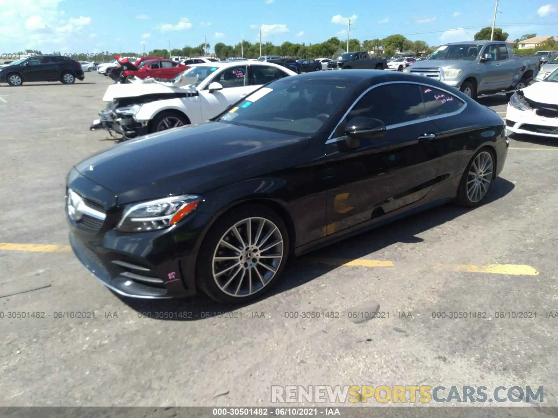 2 Photograph of a damaged car WDDWJ8DB4KF835882 MERCEDES-BENZ C-CLASS 2019