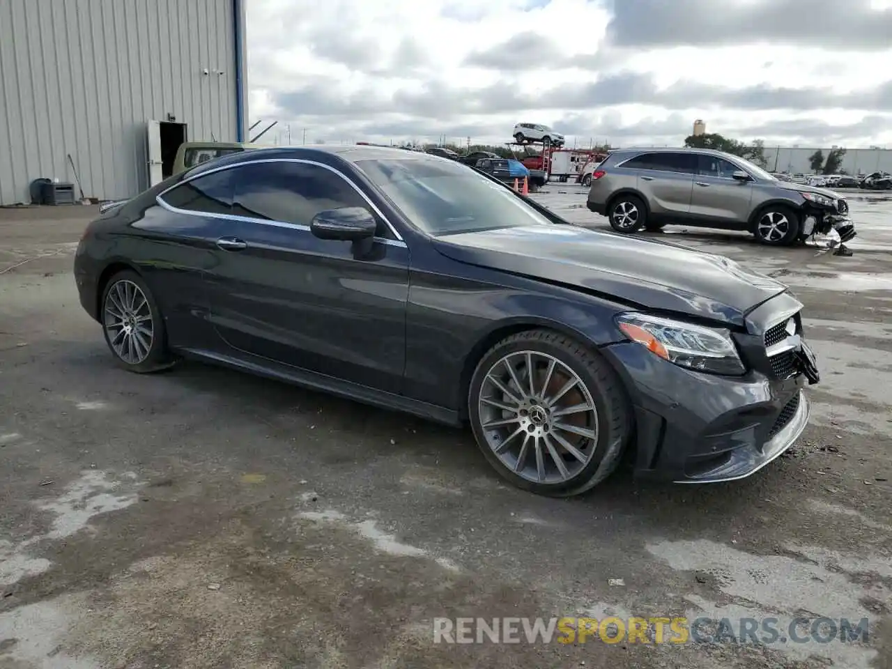 4 Photograph of a damaged car WDDWJ8DB4KF836711 MERCEDES-BENZ C-CLASS 2019