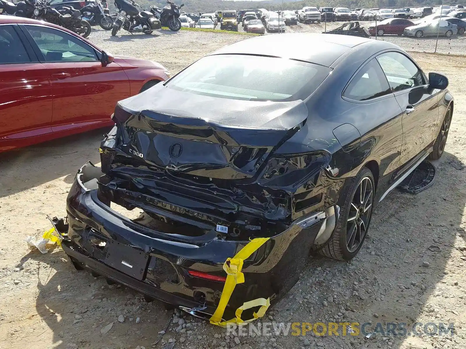 4 Photograph of a damaged car WDDWJ8DB6KF803449 MERCEDES-BENZ C CLASS 2019