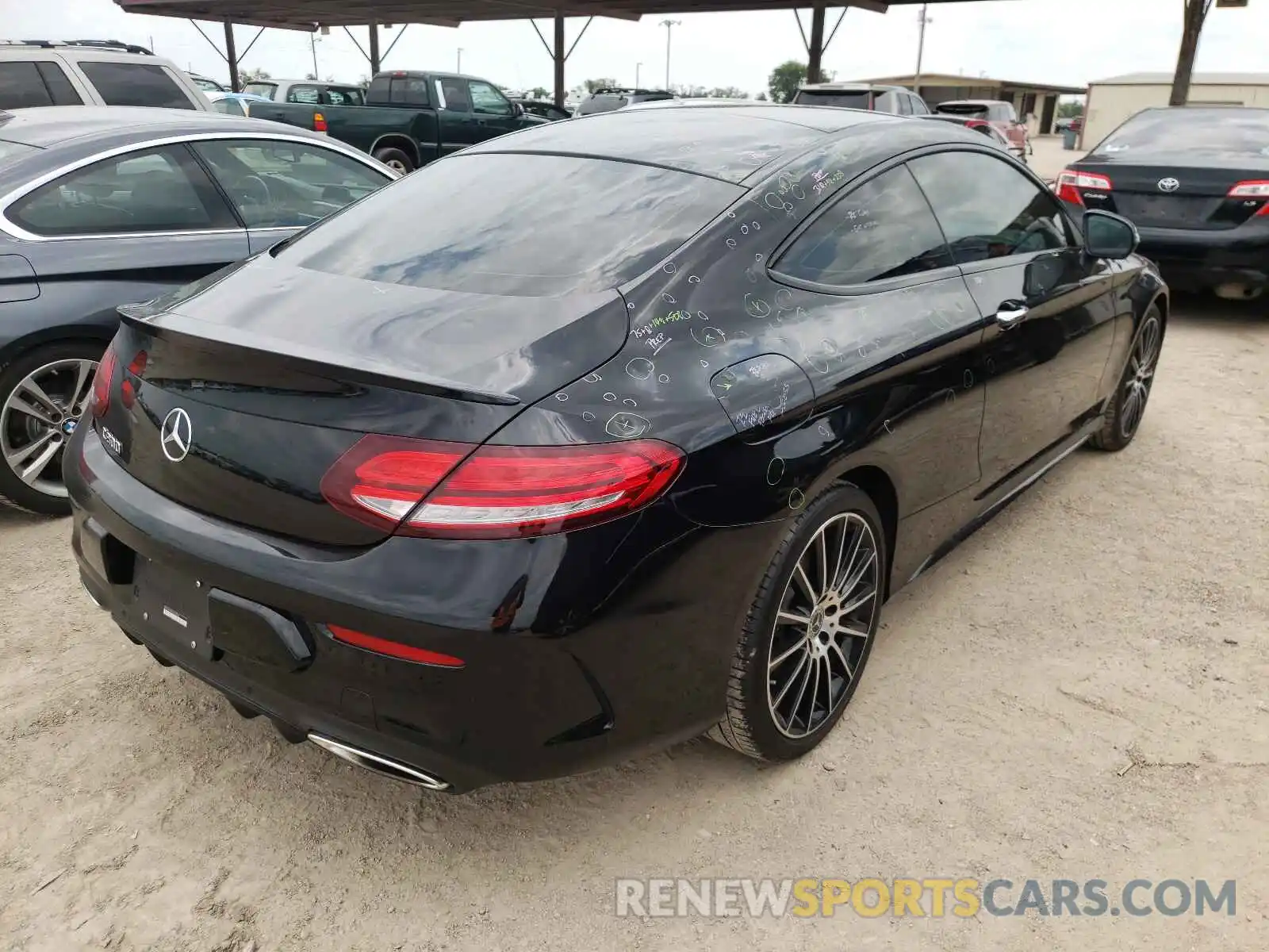 4 Photograph of a damaged car WDDWJ8DB6KF833549 MERCEDES-BENZ C-CLASS 2019