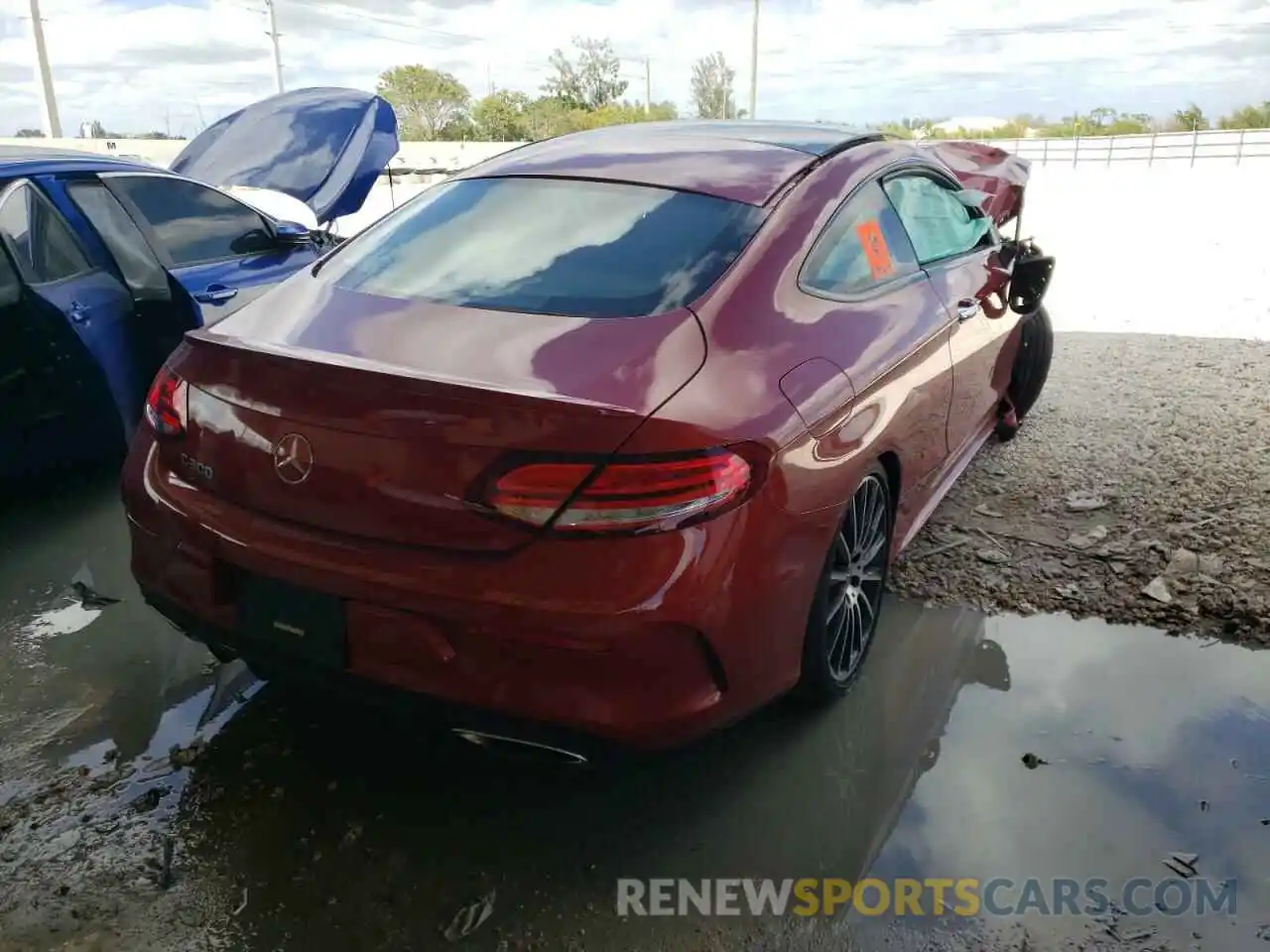 4 Photograph of a damaged car WDDWJ8DB6KF852943 MERCEDES-BENZ C-CLASS 2019