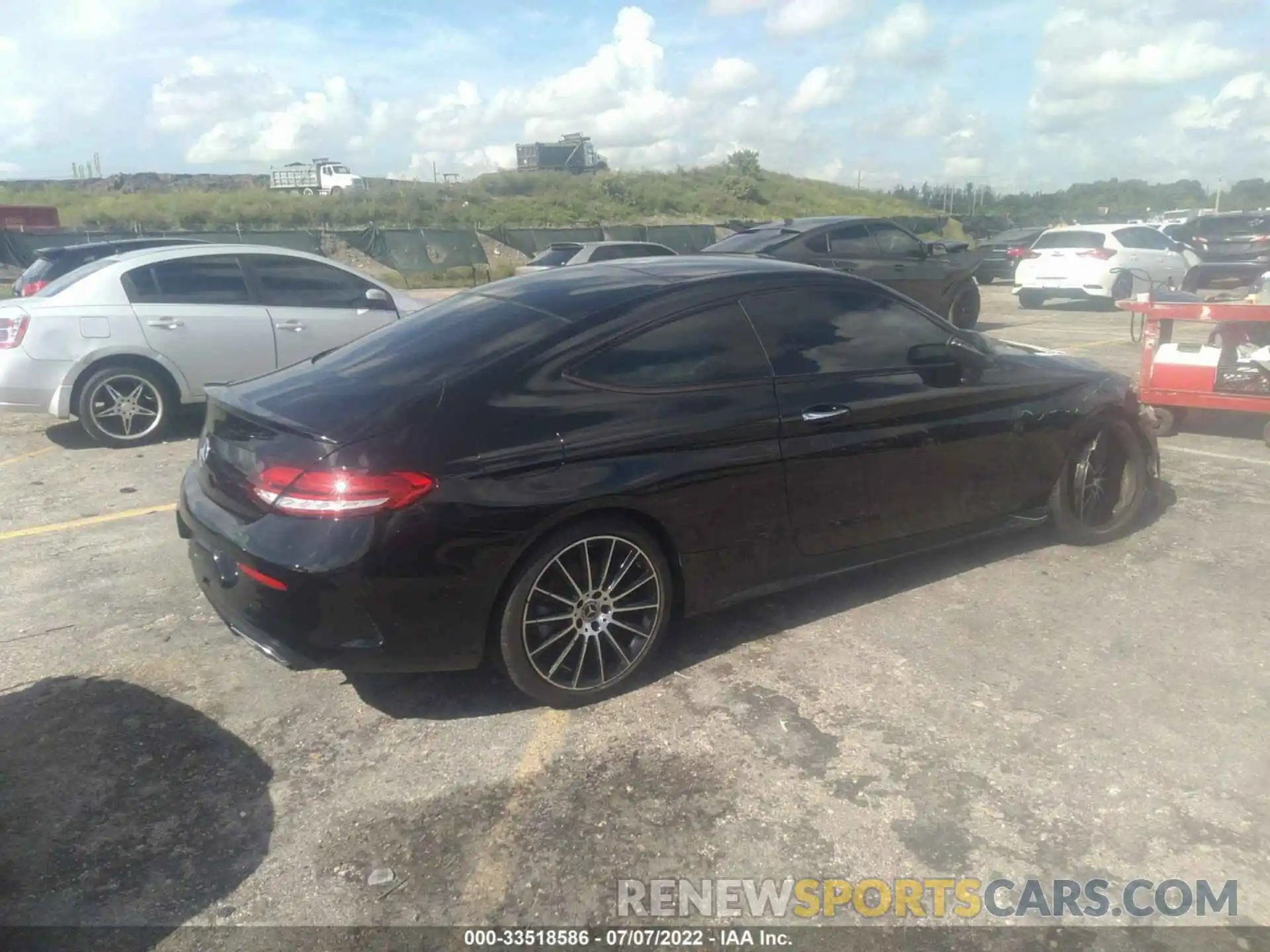 4 Photograph of a damaged car WDDWJ8DB6KF880760 MERCEDES-BENZ C-CLASS 2019