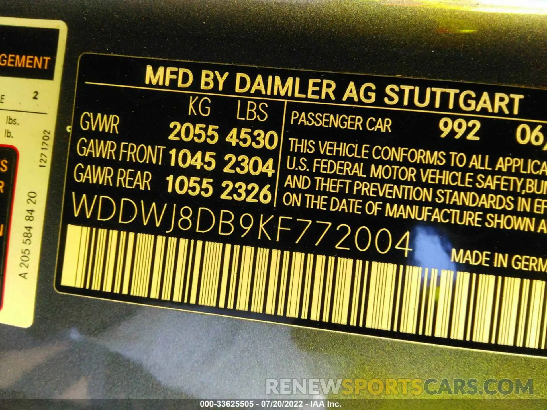 9 Photograph of a damaged car WDDWJ8DB9KF772004 MERCEDES-BENZ C-CLASS 2019