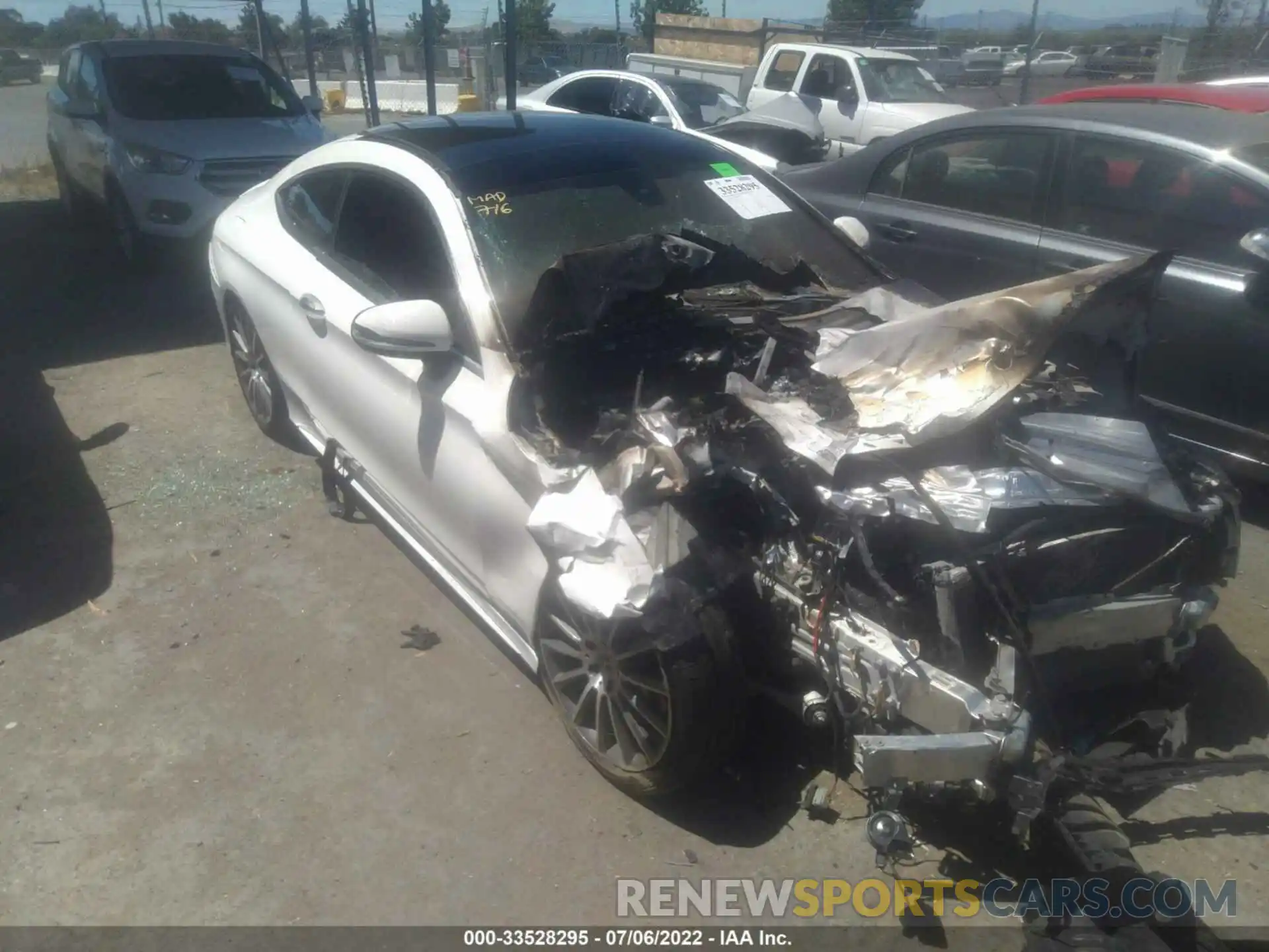 1 Photograph of a damaged car WDDWJ8DB9KF777364 MERCEDES-BENZ C-CLASS 2019