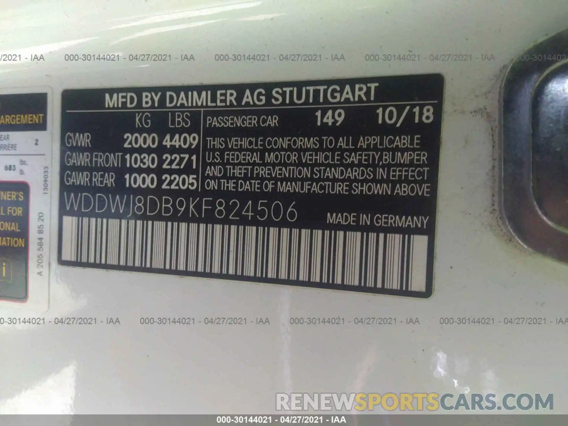 9 Photograph of a damaged car WDDWJ8DB9KF824506 MERCEDES-BENZ C-CLASS 2019