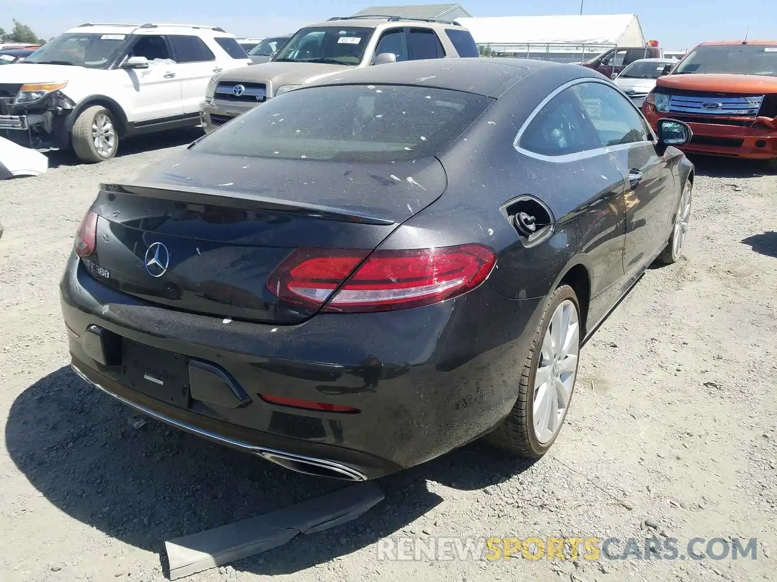 4 Photograph of a damaged car WDDWJ8DB9KF831312 MERCEDES-BENZ C-CLASS 2019