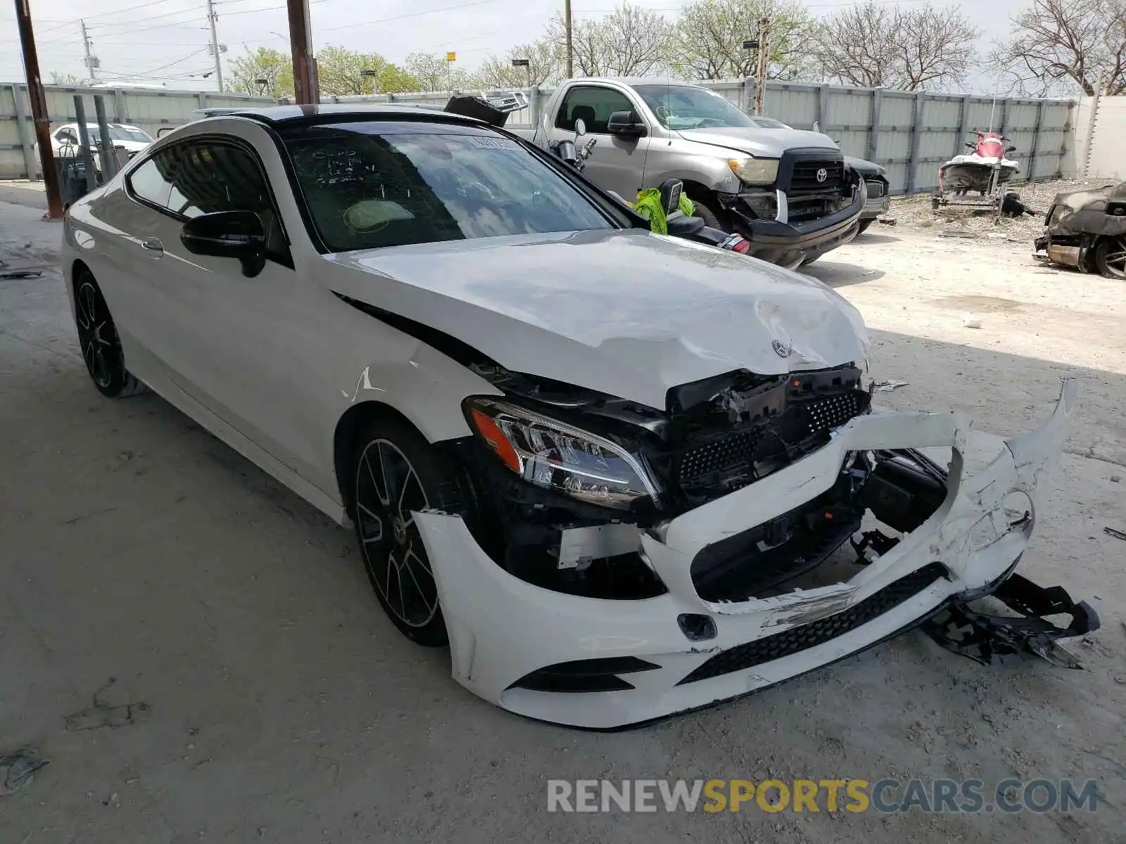 1 Photograph of a damaged car WDDWJ8DB9KF929501 MERCEDES-BENZ C CLASS 2019