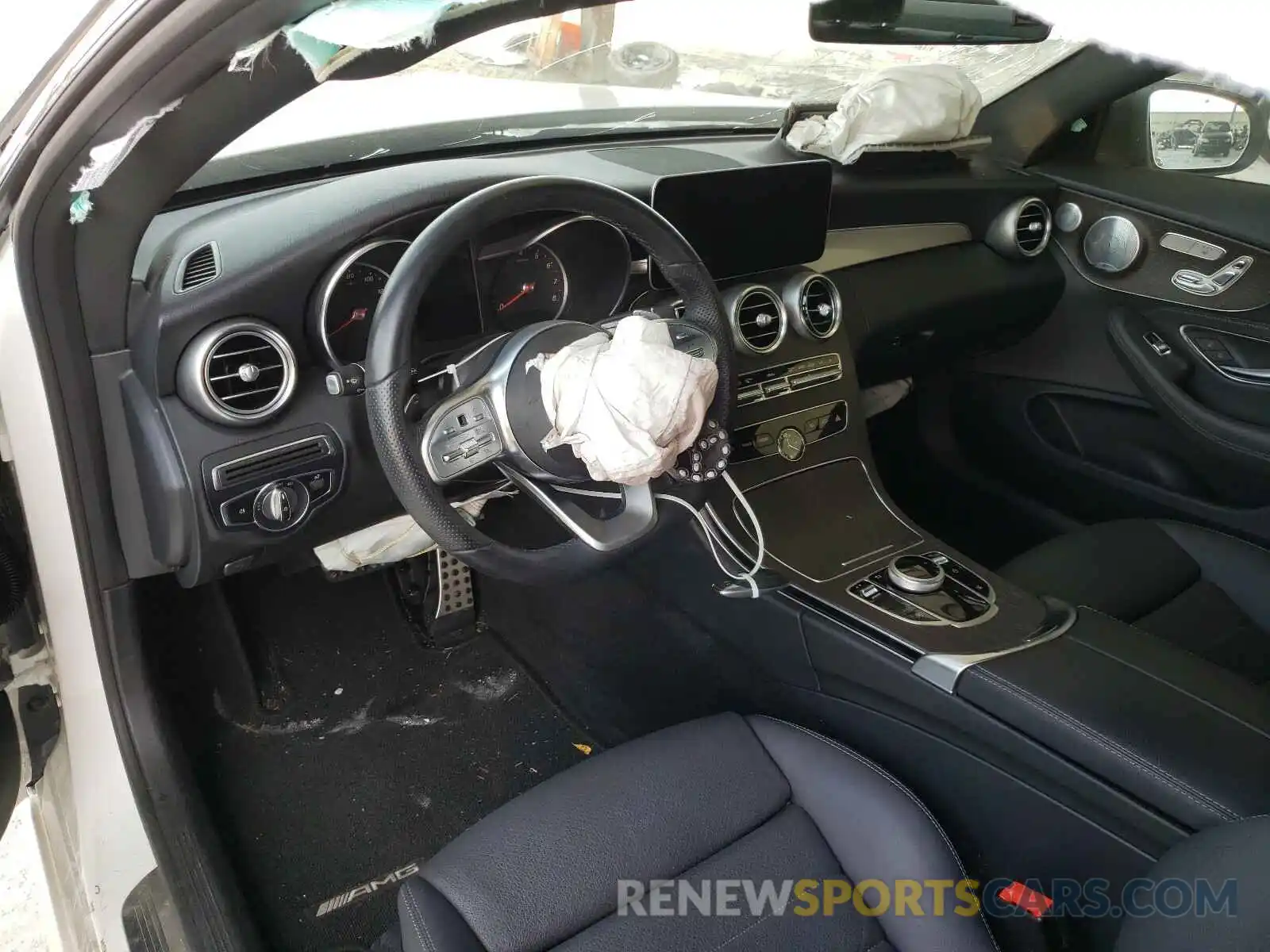 9 Photograph of a damaged car WDDWJ8DB9KF929501 MERCEDES-BENZ C CLASS 2019