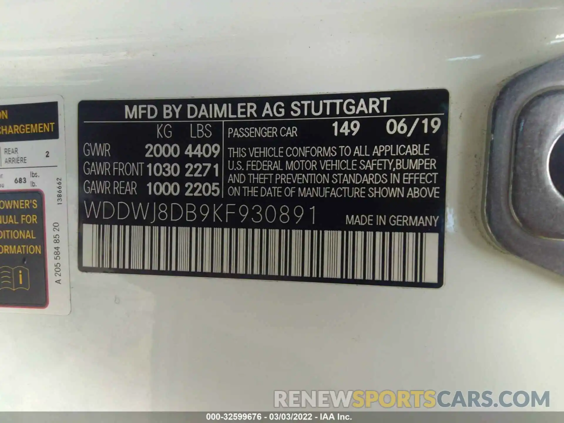 9 Photograph of a damaged car WDDWJ8DB9KF930891 MERCEDES-BENZ C-CLASS 2019