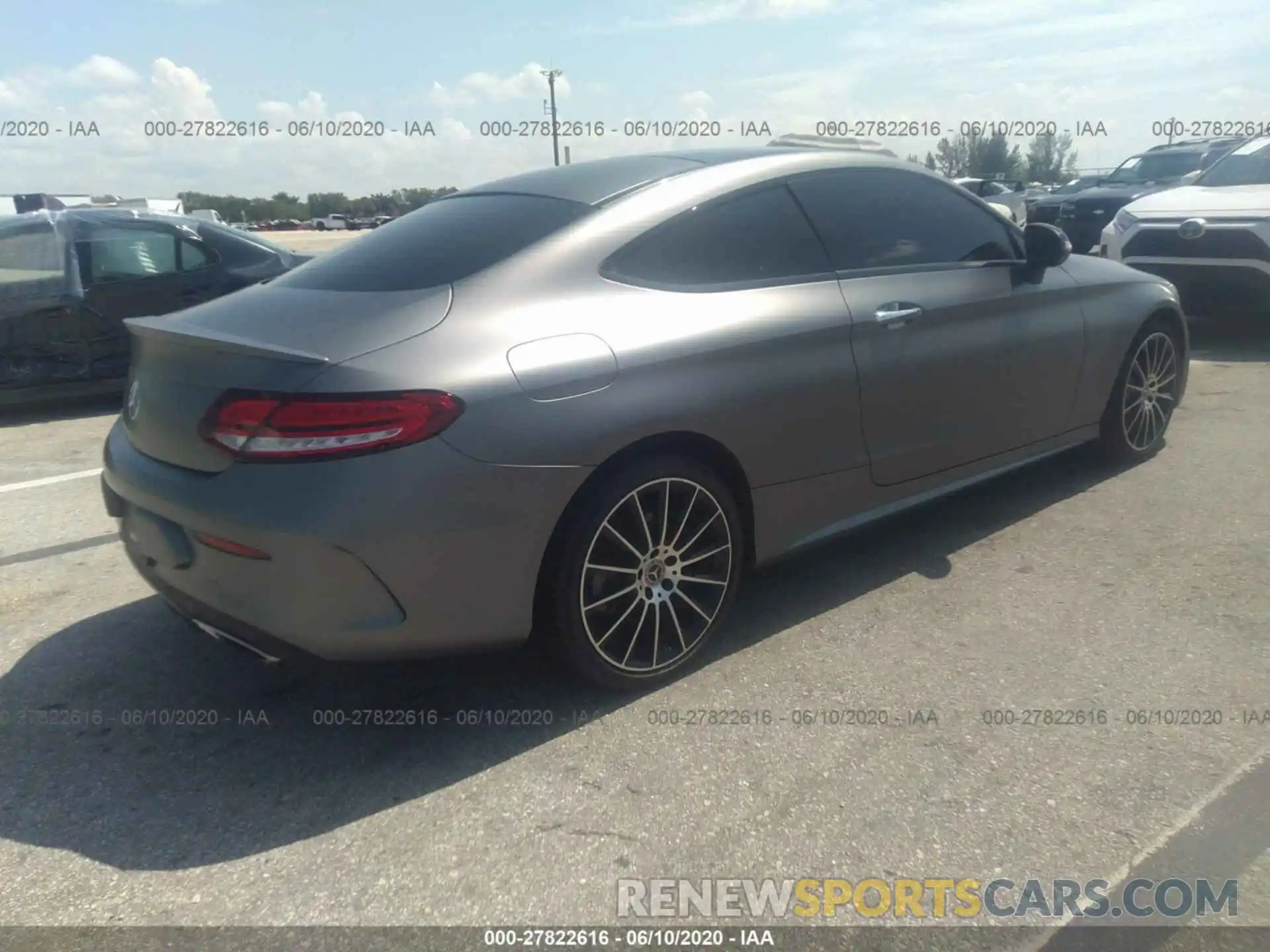 4 Photograph of a damaged car WDDWJ8DBXKF851603 MERCEDES-BENZ C-CLASS 2019