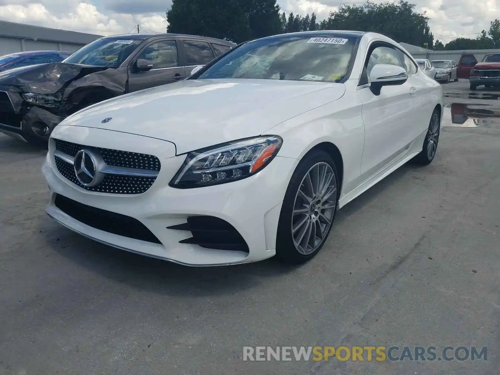 2 Photograph of a damaged car WDDWJ8DBXKF860298 MERCEDES-BENZ C CLASS 2019