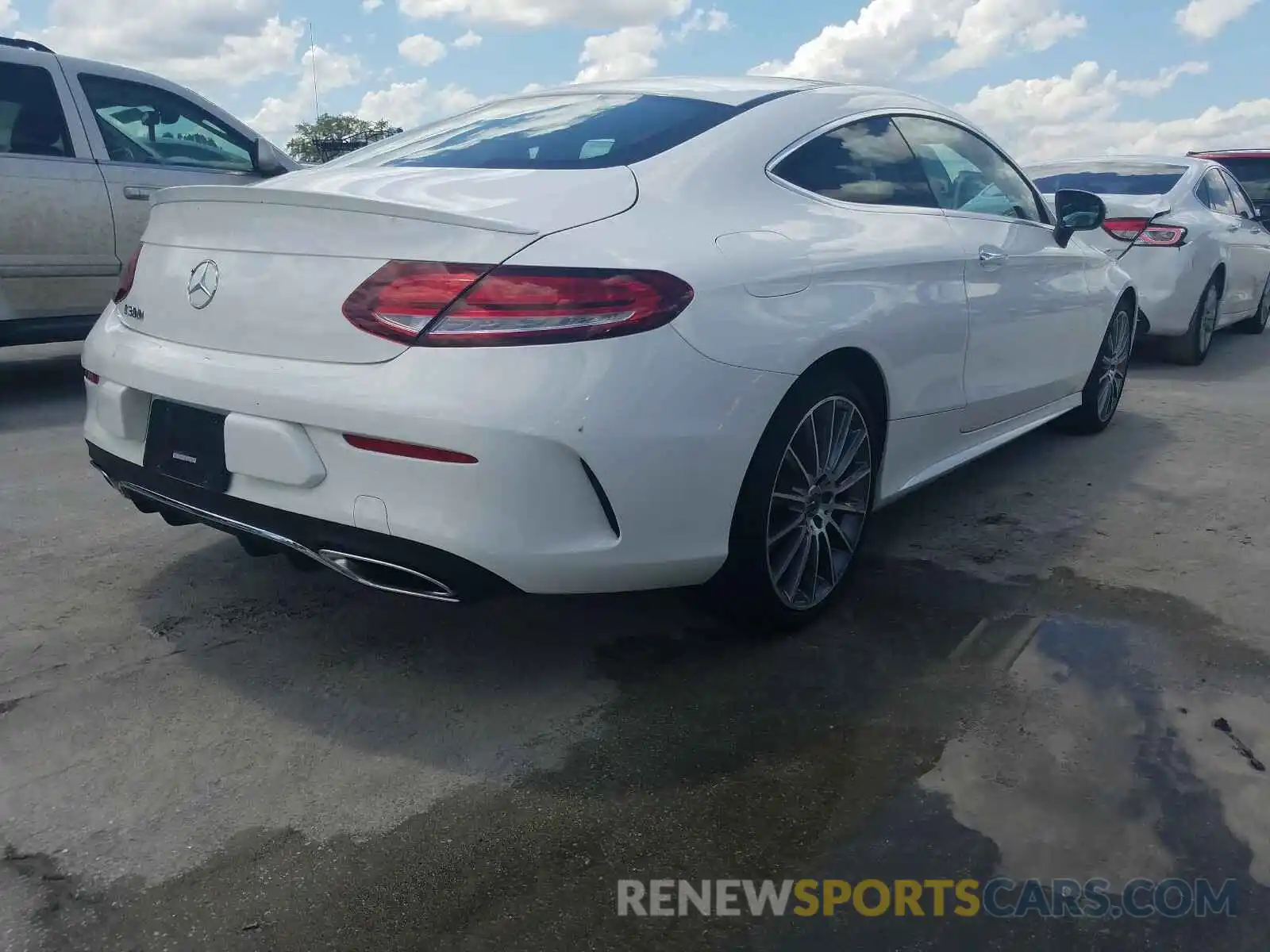 4 Photograph of a damaged car WDDWJ8DBXKF860298 MERCEDES-BENZ C CLASS 2019