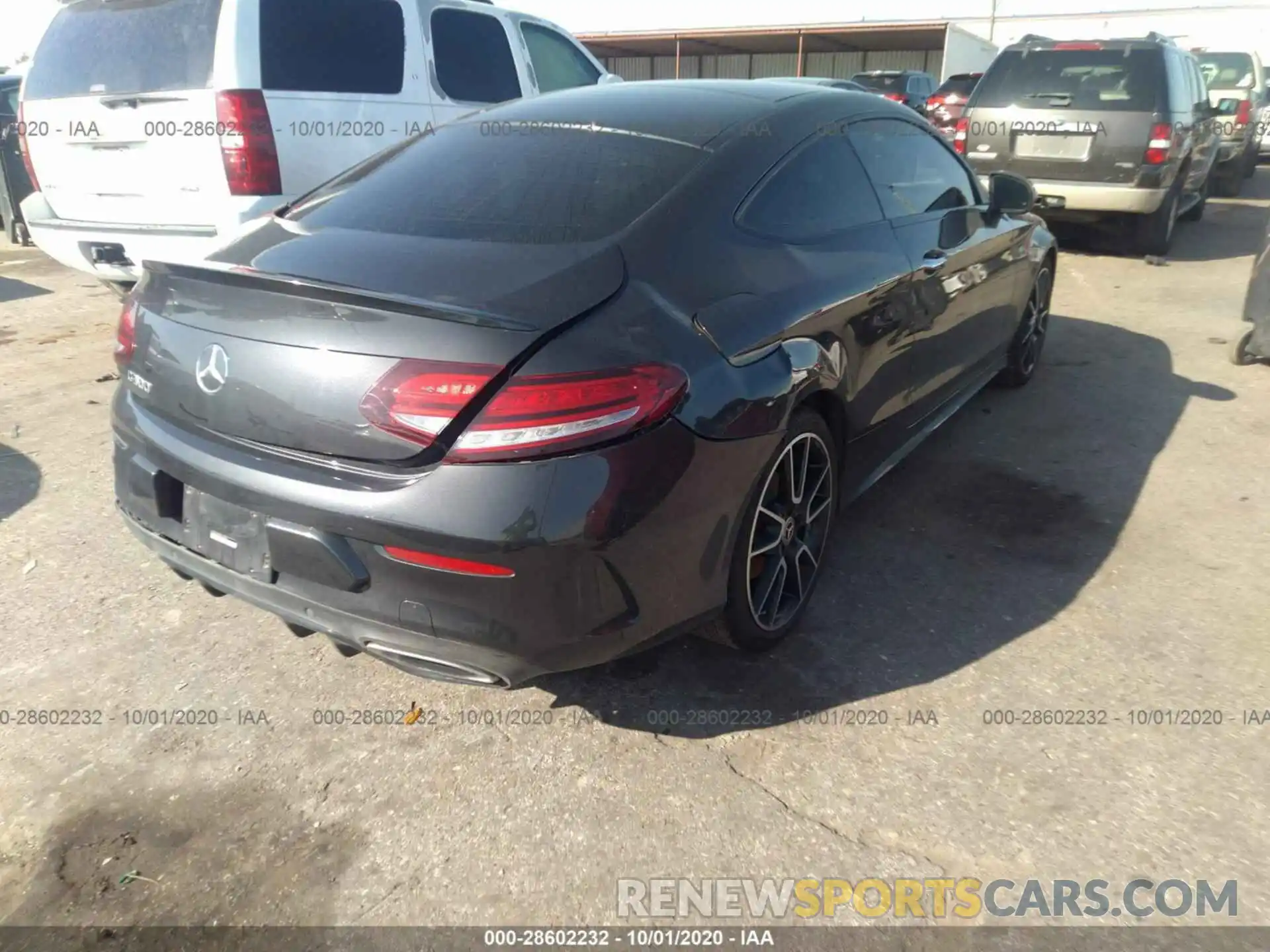 4 Photograph of a damaged car WDDWJ8DBXKF930897 MERCEDES-BENZ C-CLASS 2019