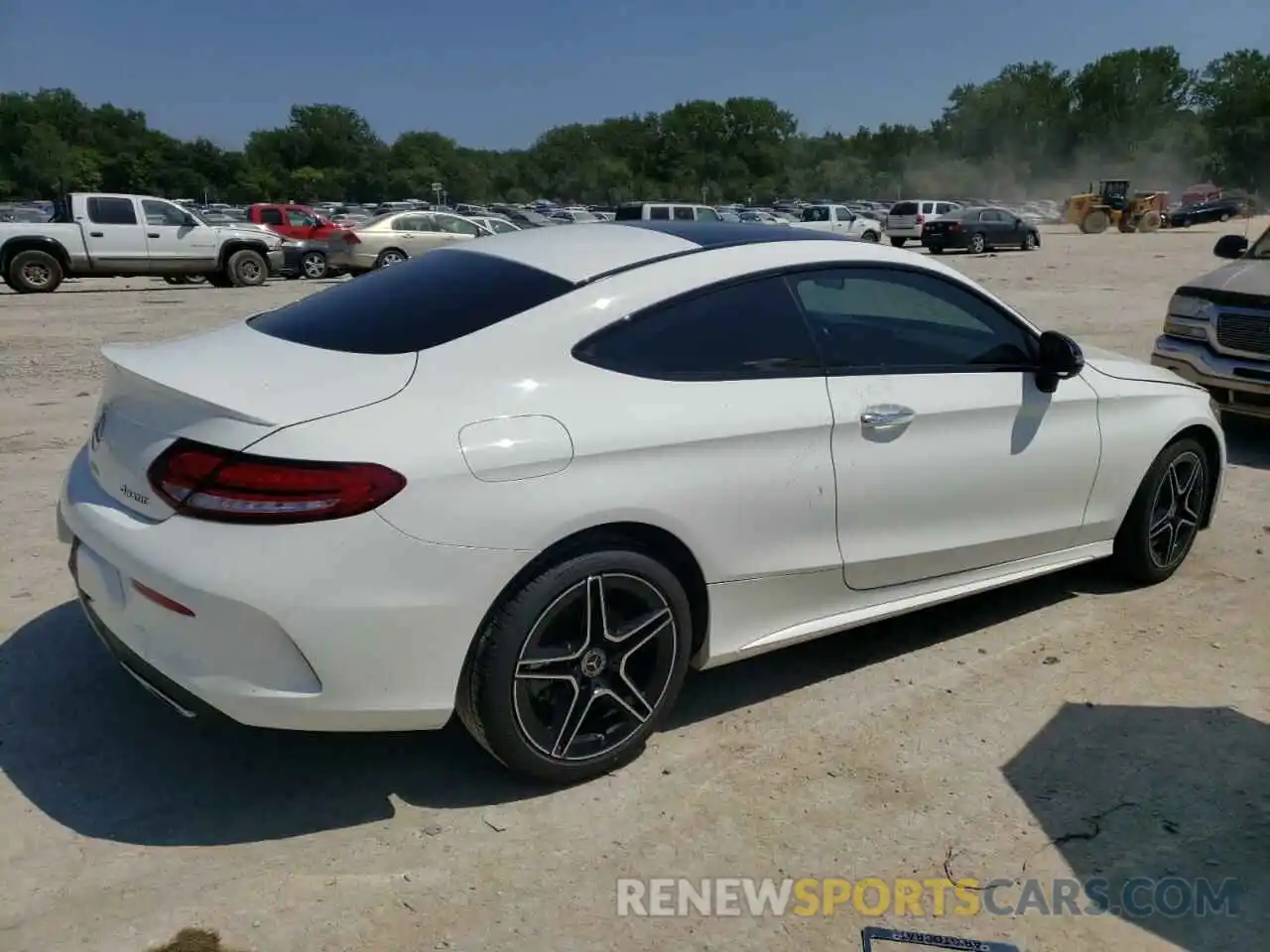 4 Photograph of a damaged car WDDWJ8EB0KF789238 MERCEDES-BENZ C-CLASS 2019