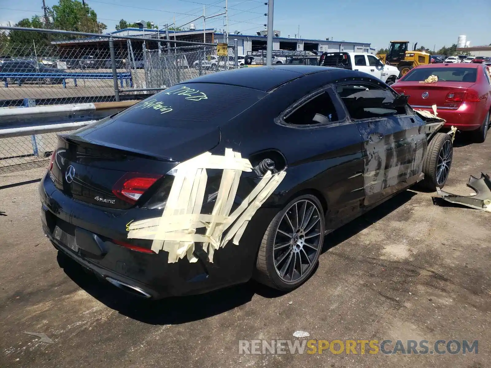 4 Photograph of a damaged car WDDWJ8EB3KF776791 MERCEDES-BENZ C CLASS 2019