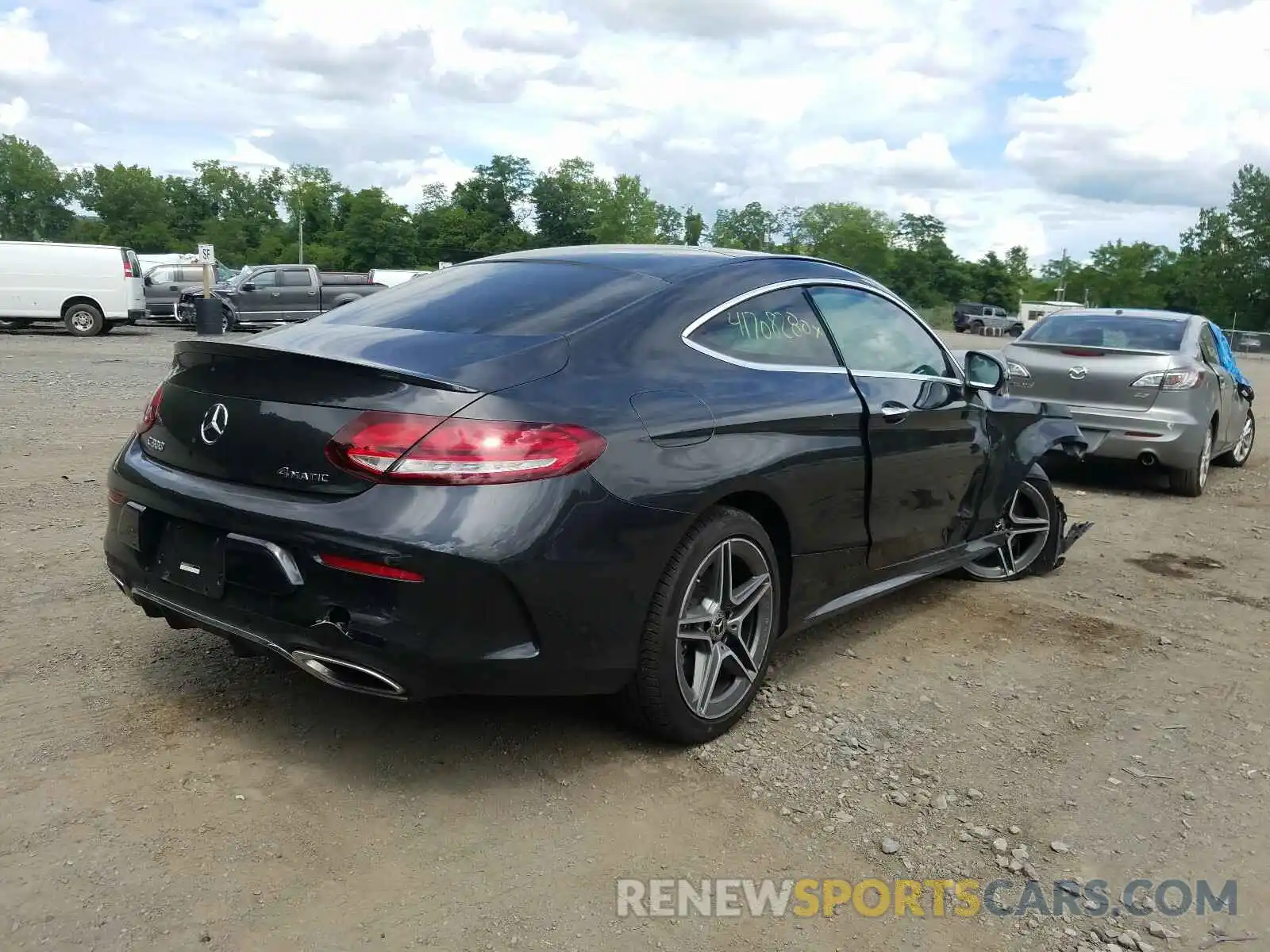 4 Photograph of a damaged car WDDWJ8EB6KF771911 MERCEDES-BENZ C CLASS 2019