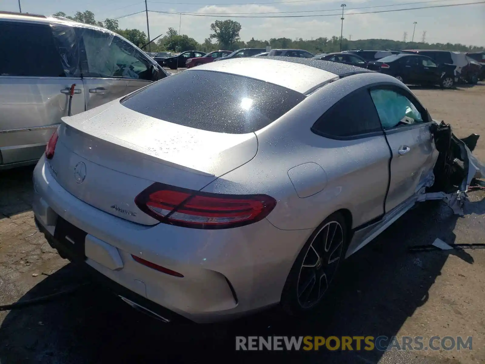 4 Photograph of a damaged car WDDWJ8EB6KF783606 MERCEDES-BENZ C-CLASS 2019