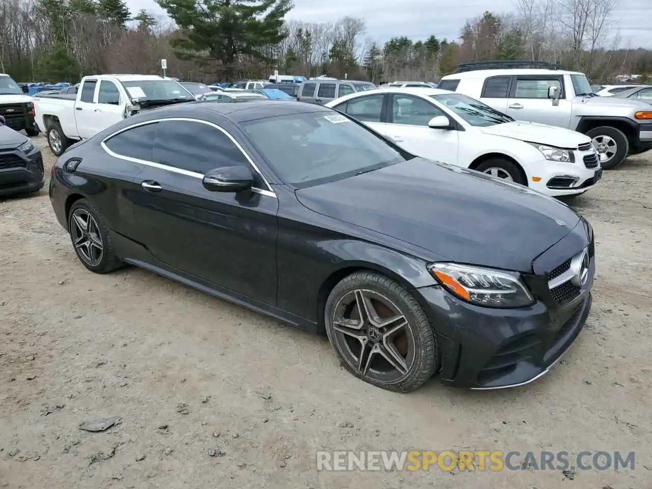 4 Photograph of a damaged car WDDWJ8EB6KF833176 MERCEDES-BENZ C-CLASS 2019