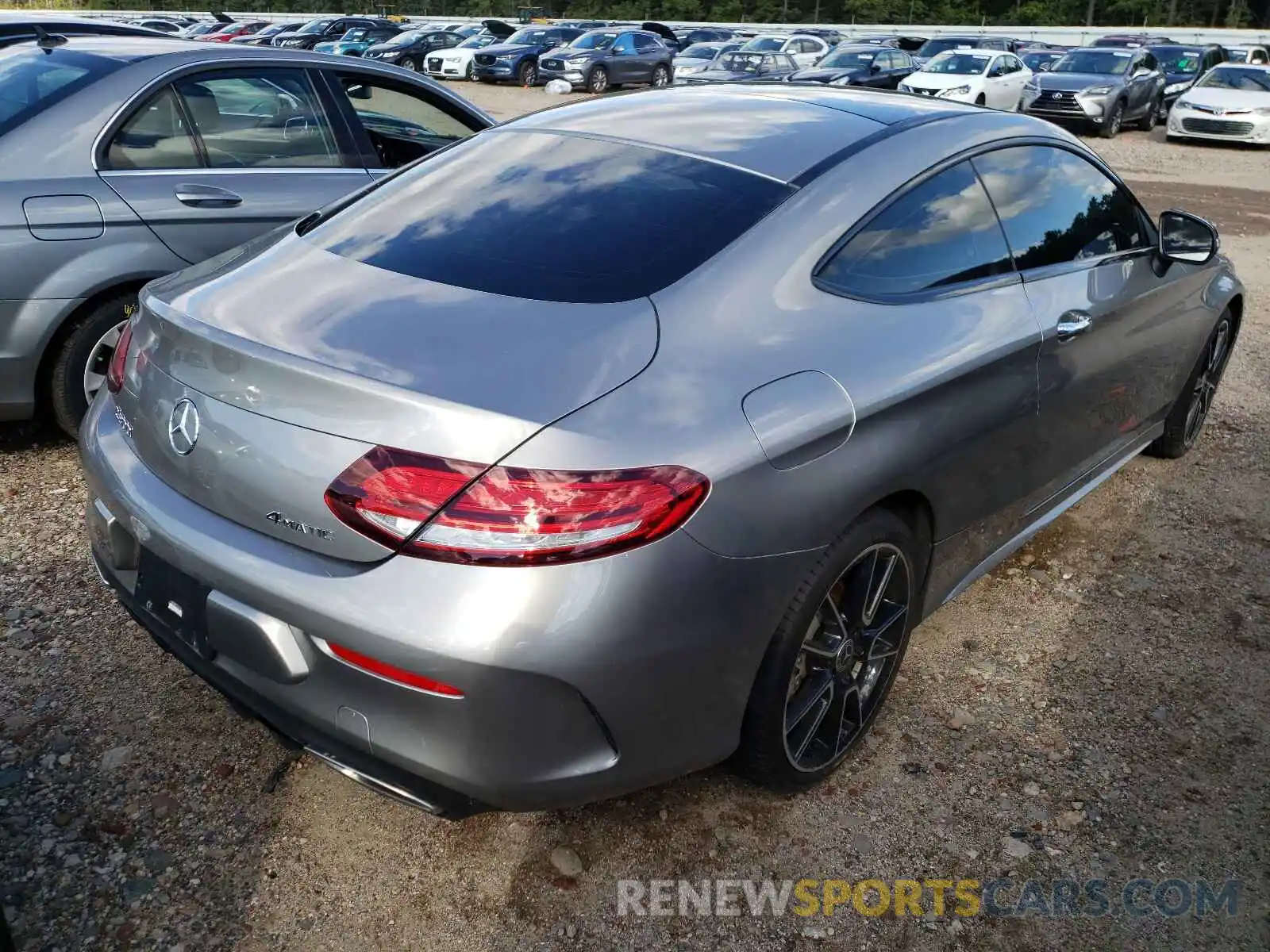 4 Photograph of a damaged car WDDWJ8EB8KF773515 MERCEDES-BENZ C-CLASS 2019