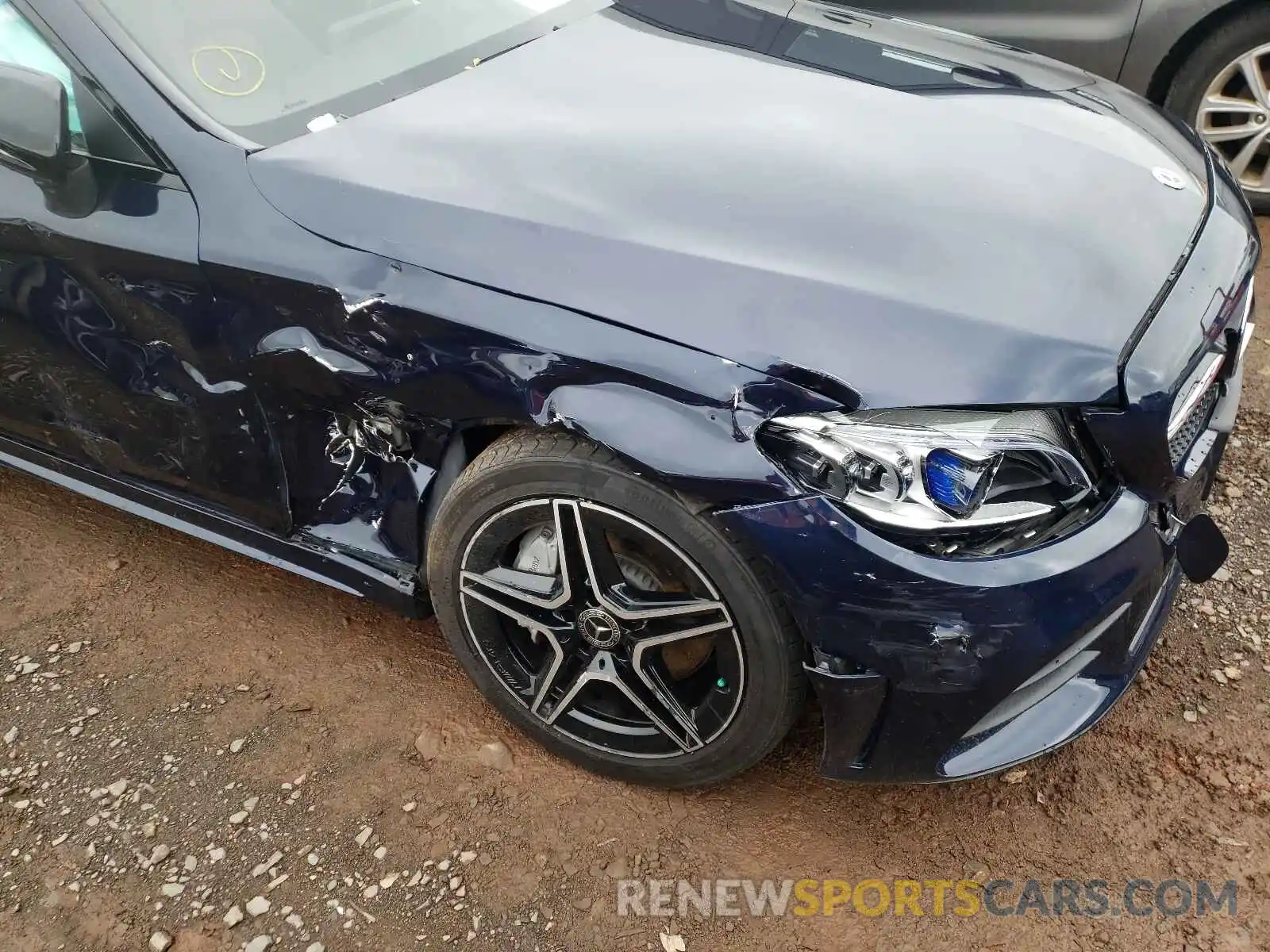 9 Photograph of a damaged car WDDWJ8EB8KF843837 MERCEDES-BENZ C-CLASS 2019